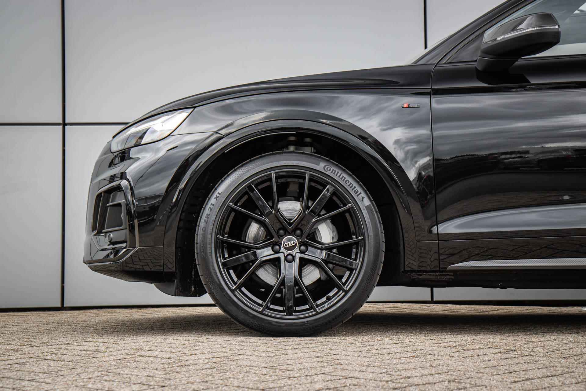 Audi Q5 Sportback 55 TFSI e 367pk S edition Competition | Panoramadak | Luchtvering | Sportstoelen | Achteruitrijcamera | Comfortsleutel - 10/48