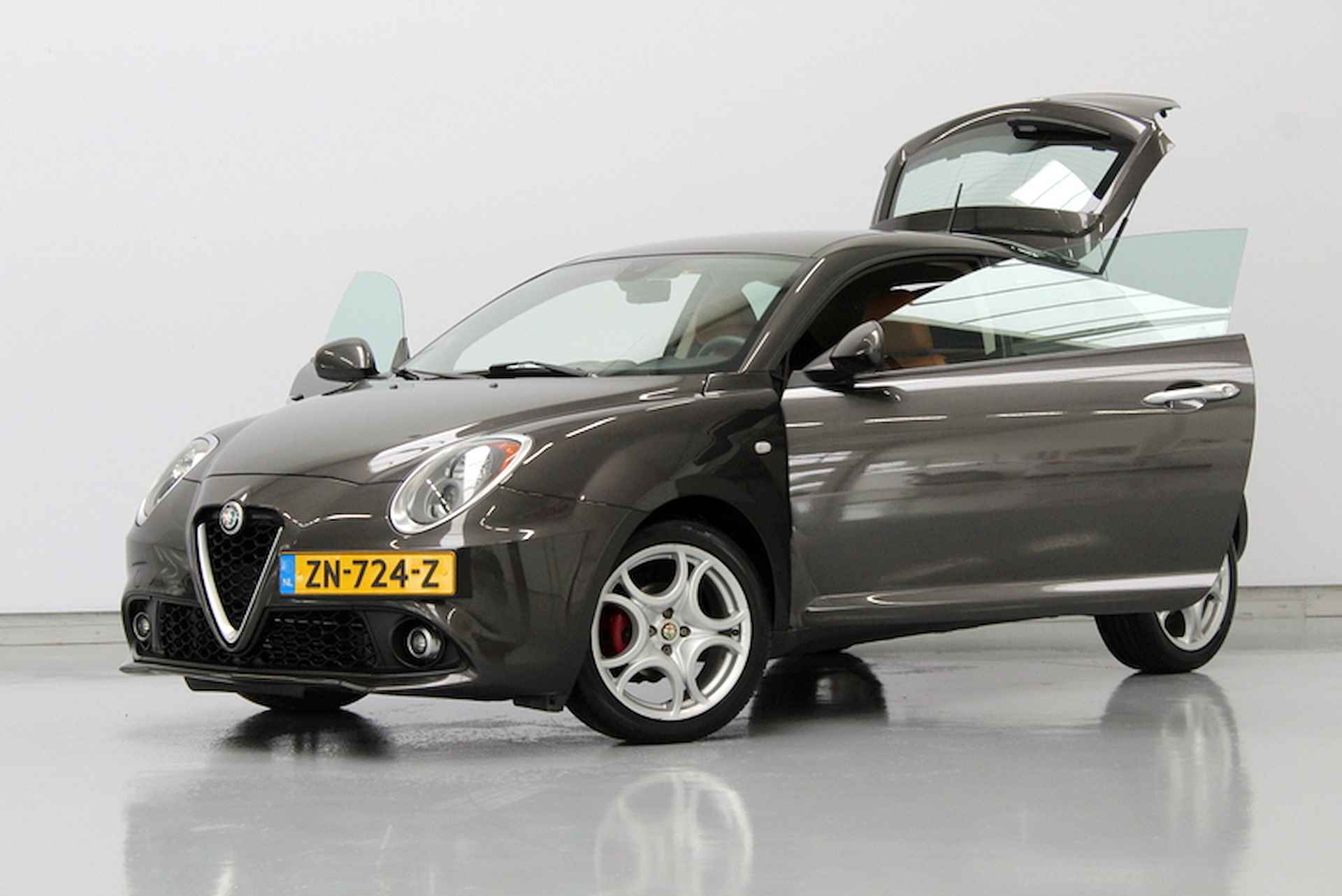 Alfa Romeo MiTo 0.9 TwinAir ECO Super 105PK, LEER | CLIMATE CONTROLE | NAVIGATIE | PARKEERSENSOREN - 3/38