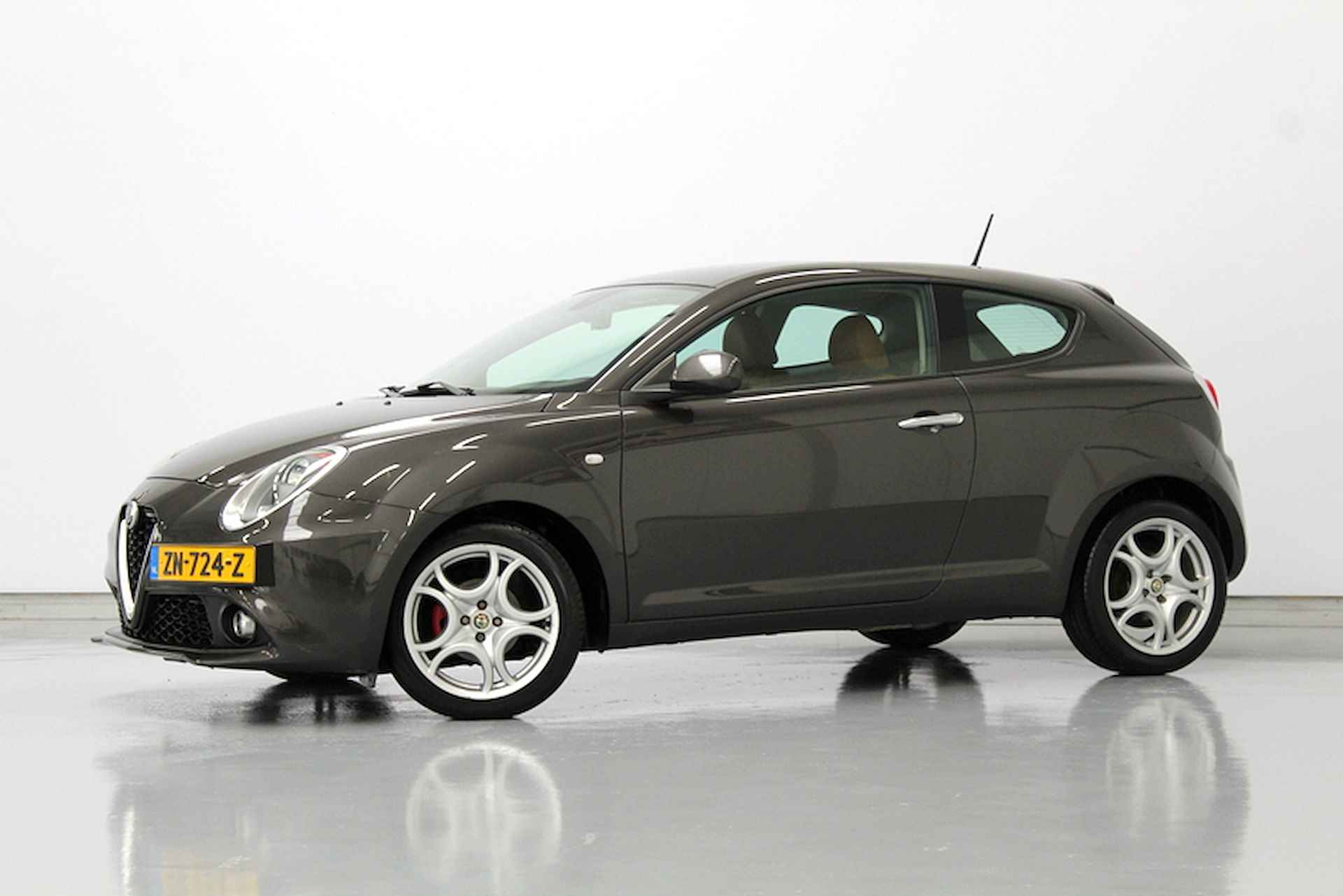 Alfa Romeo MiTo 0.9 TwinAir ECO Super 105PK, LEER | CLIMATE CONTROLE | NAVIGATIE | PARKEERSENSOREN - 4/38