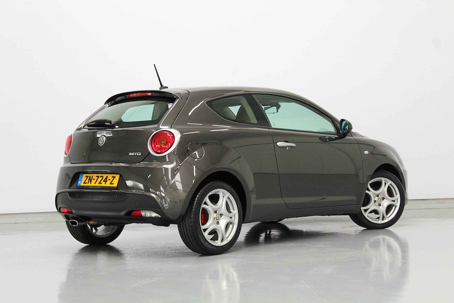 Alfa Romeo MiTo 0.9 TwinAir ECO Super 105PK, LEER | CLIMATE CONTROLE | NAVIGATIE | PARKEERSENSOREN - 8/38