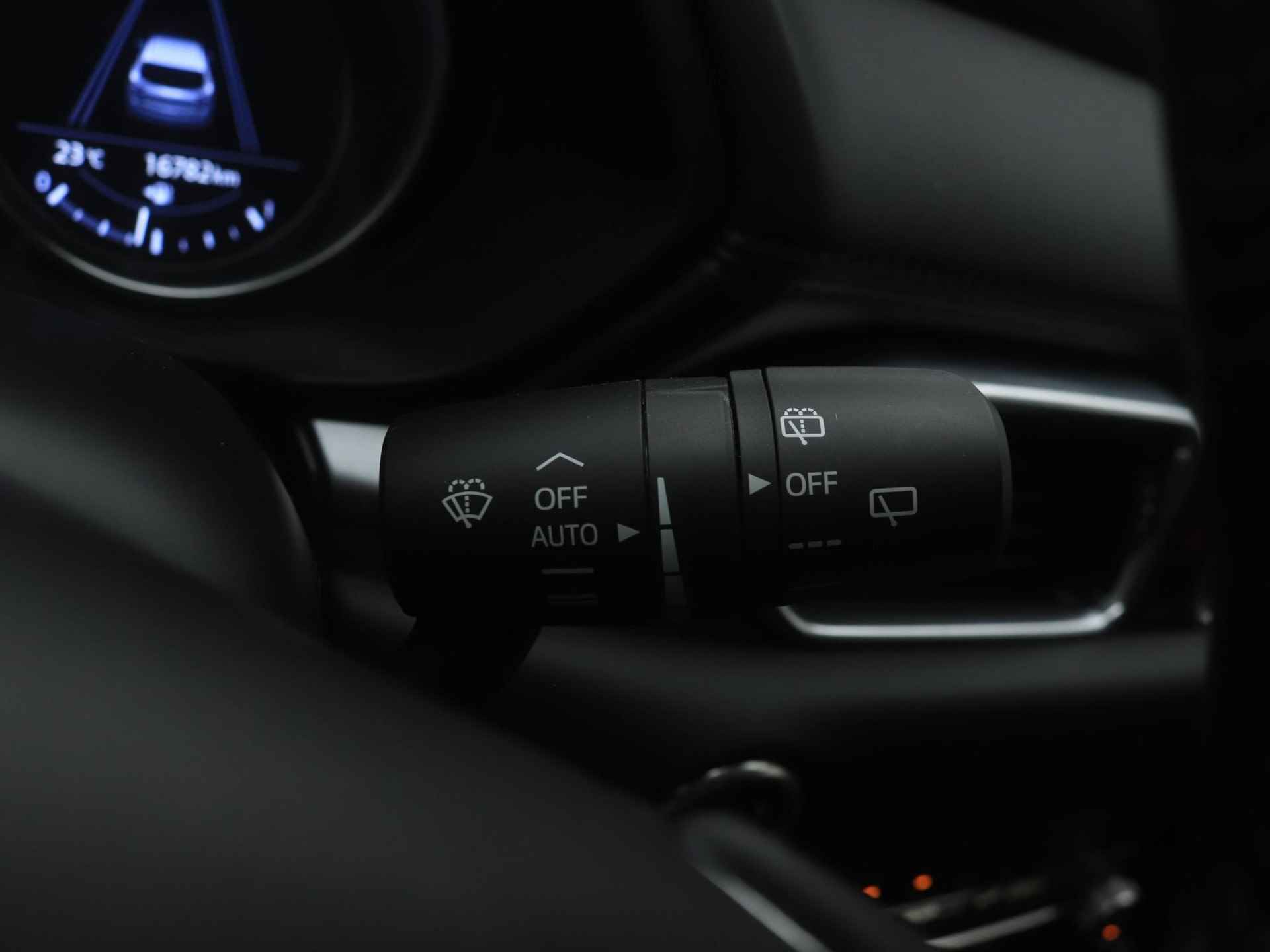 Mazda CX-5 2.0 SkyActiv-G Comfort automaat met winterpakket en 19 inch lichtmetalen velgen : dealer onderhouden - 28/46