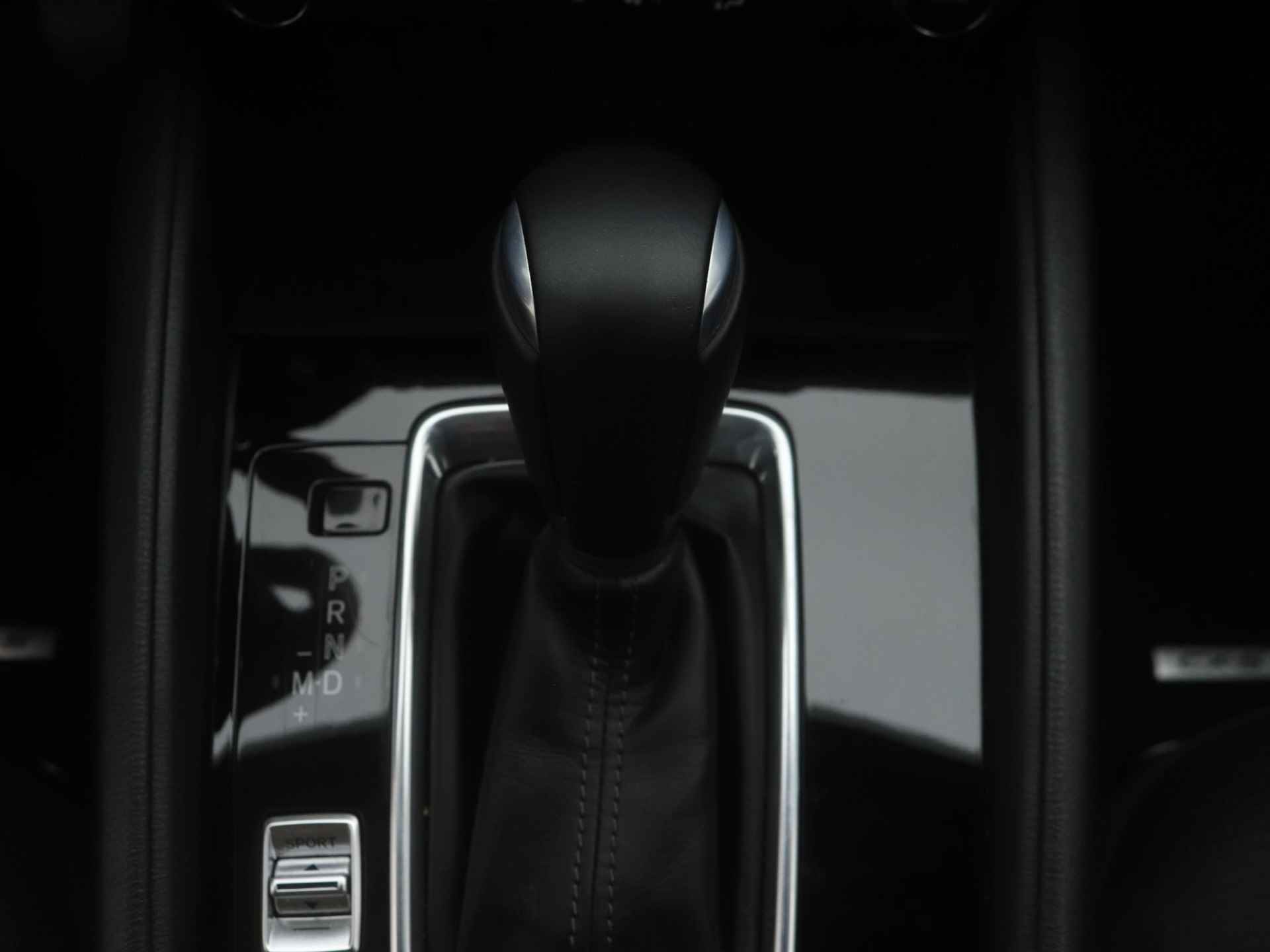 Mazda CX-5 2.0 SkyActiv-G Comfort automaat met winterpakket en 19 inch lichtmetalen velgen : dealer onderhouden - 35/46