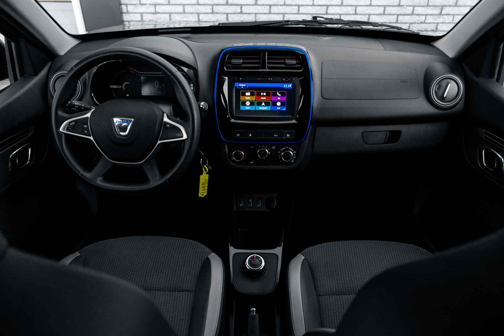 Dacia Spring Comfort Plus 27 kWh | Airconditioning | Navigatie | Parkeersensoren en camera | incl. Bovag rijklaarpakket met 12 maanden garantie | - 9/47