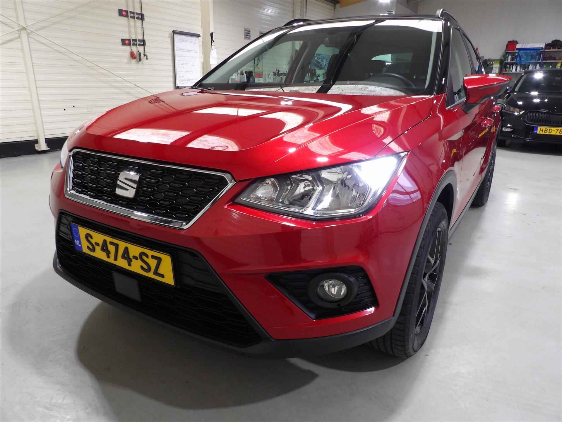 SEAT Arona 1.0 TSI 95pk Style Business Intense - 12/60