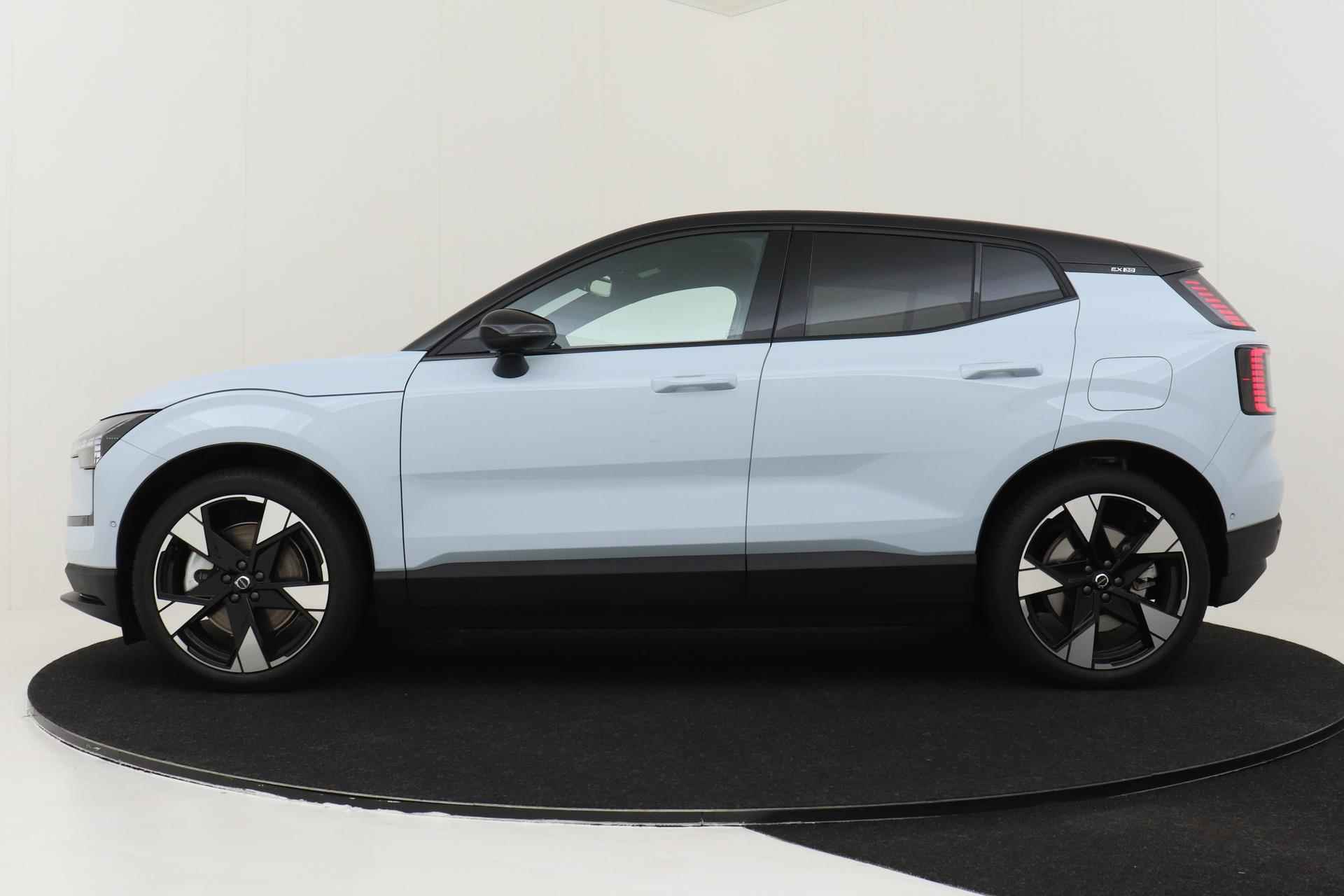 Volvo EX30 TWIN MOTOR PERFORMANCE ULTRA 69 kWh -20"|GETINT.GLAS|CLIMATE|HK-AUDIO - 7/69