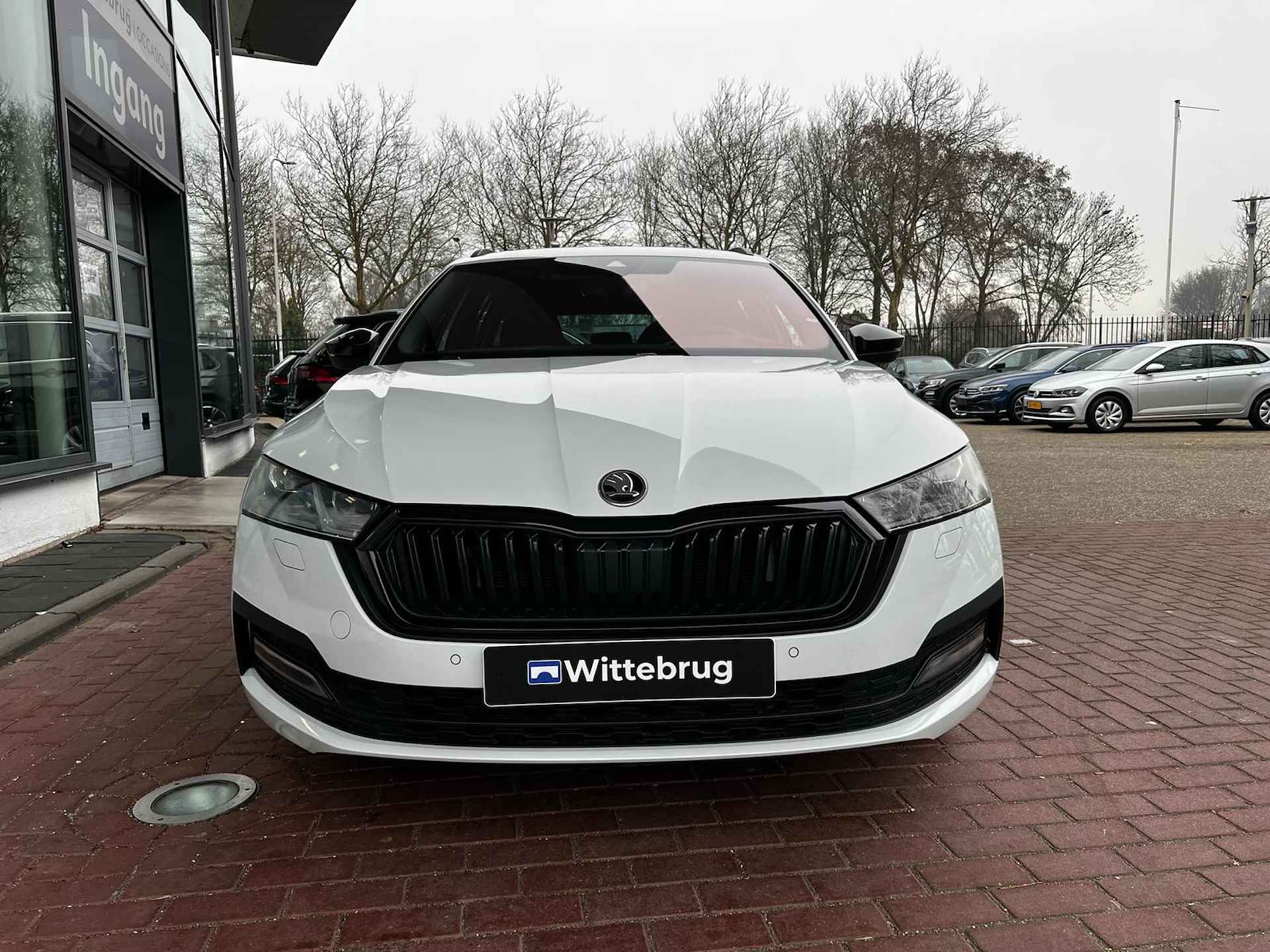 Škoda Octavia Combi 1.4 TSI iV PHEV 204pk DSG Sportline Business / Panoramadak / Head-Up Display / LED Matrix / Stuur & Stoelverwarming / Camera / 19" LMV - 5/33