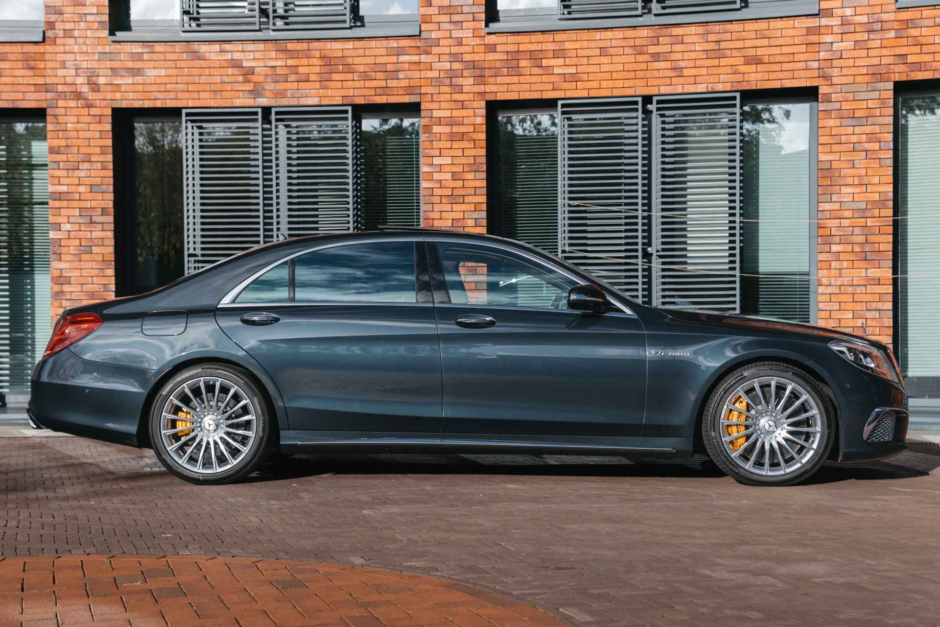 Mercedes-Benz S-Klasse S 65 AMG Lang V12 | Driver's Package | First Class Compartiment | HUD | Magic Body Control - 7/34