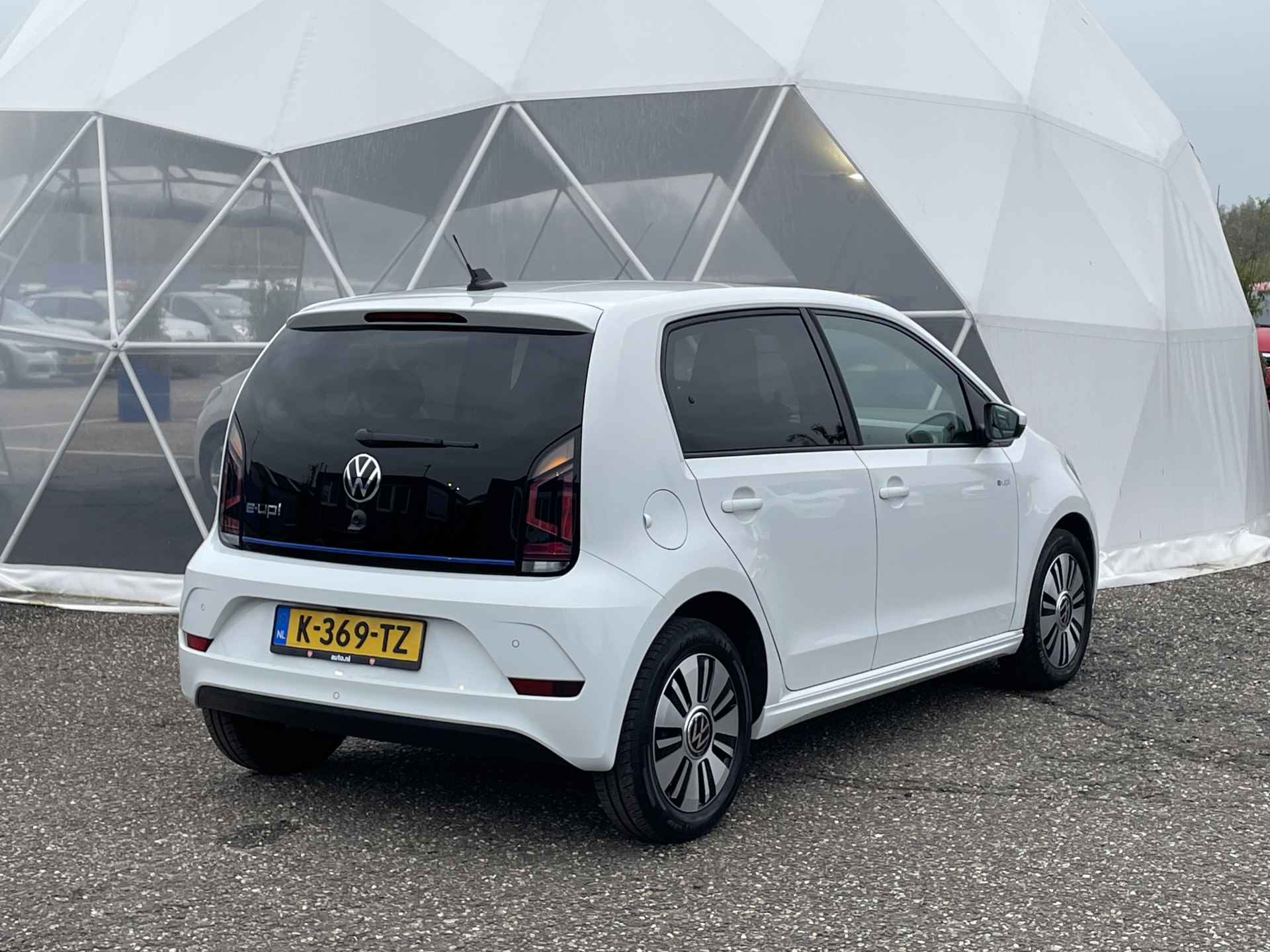 Volkswagen e-Up! e-up! Style | Cruise Control | Camera | Stoelverwarming | Verwarmde voorruit | - 3/34