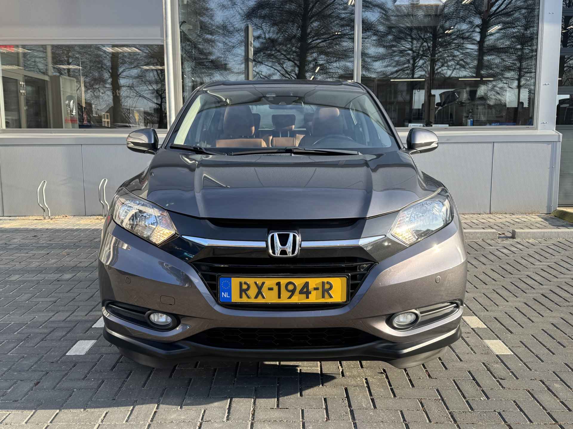 Honda HR-V 1.5 i-VTEC Elegance Navigatie, Leer, Parkeersensoren  , All-in Rijklaarprijs - 27/38