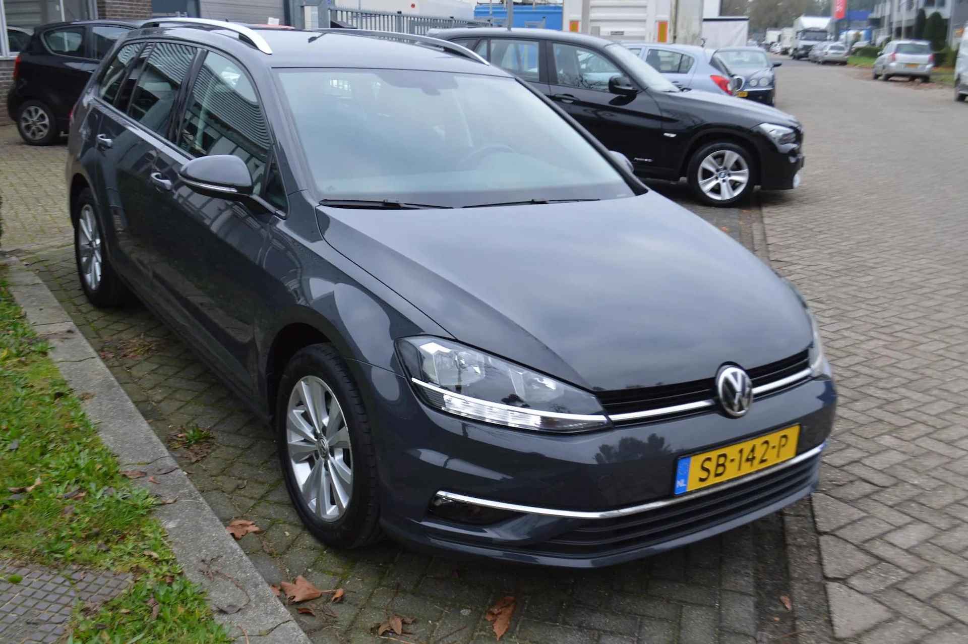 Volkswagen Golf Variant 1.0 TSI TREKHAAK DEALERONDERH NL-AUTO TOPSTAAT! GARANTIE - 10/30