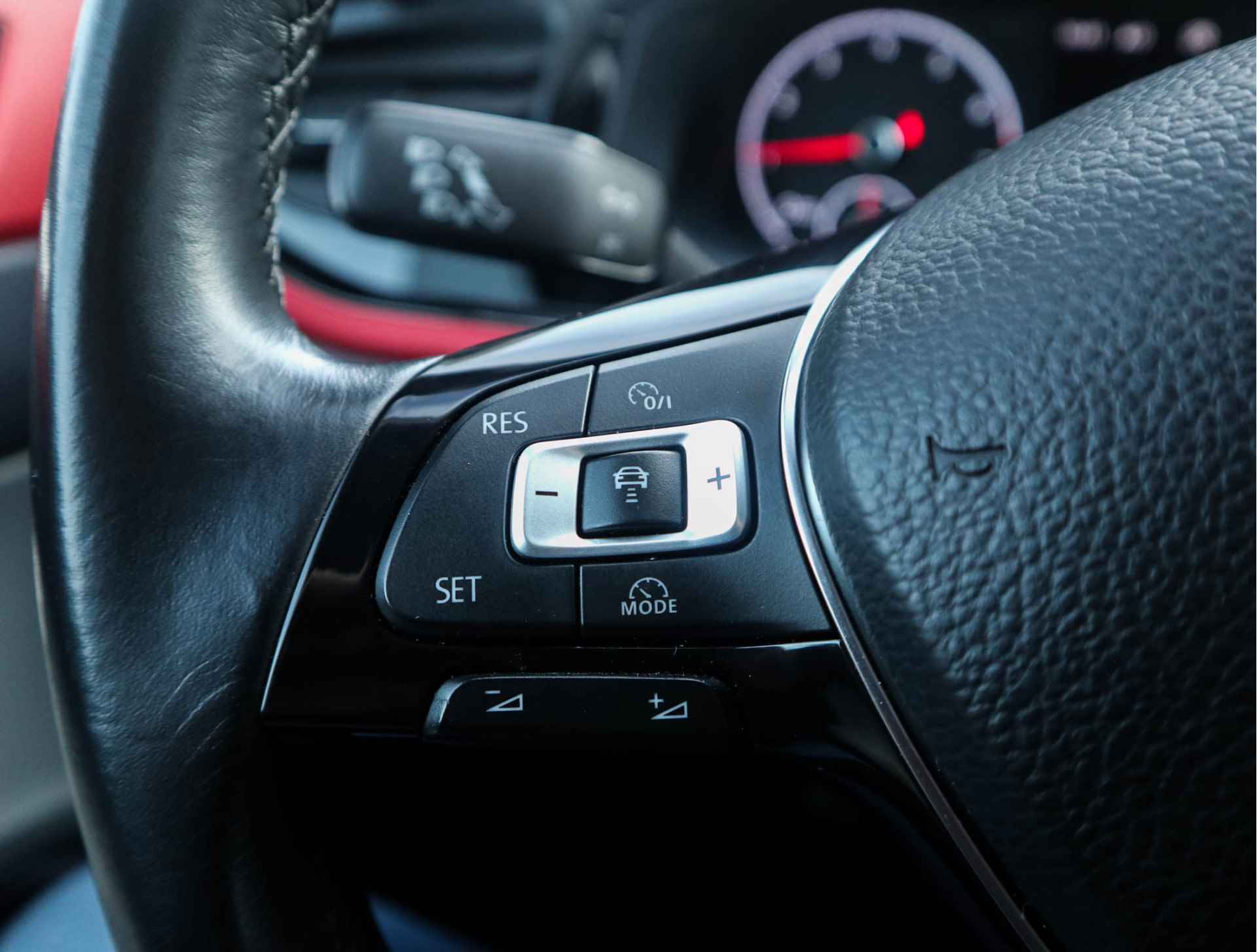 Volkswagen Polo 1.0 TSI Beats Navi/Adapt.Cruise/Airco/PDC/Beats-Audio/Carplay - 22/35