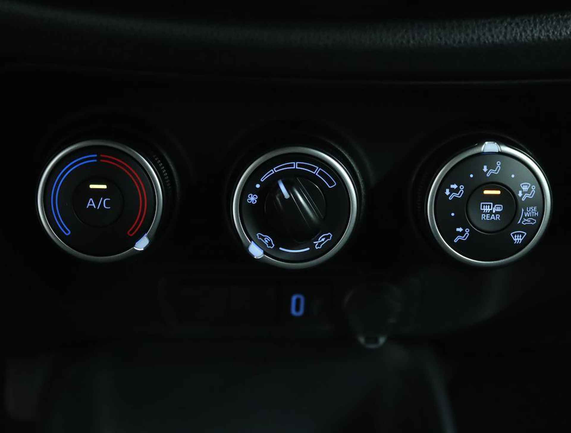 Toyota Aygo X 1.0 VVT-i MT play Actieprijs | € 19950 |Nieuw uit voorraad | Direct rijden | - 6/42