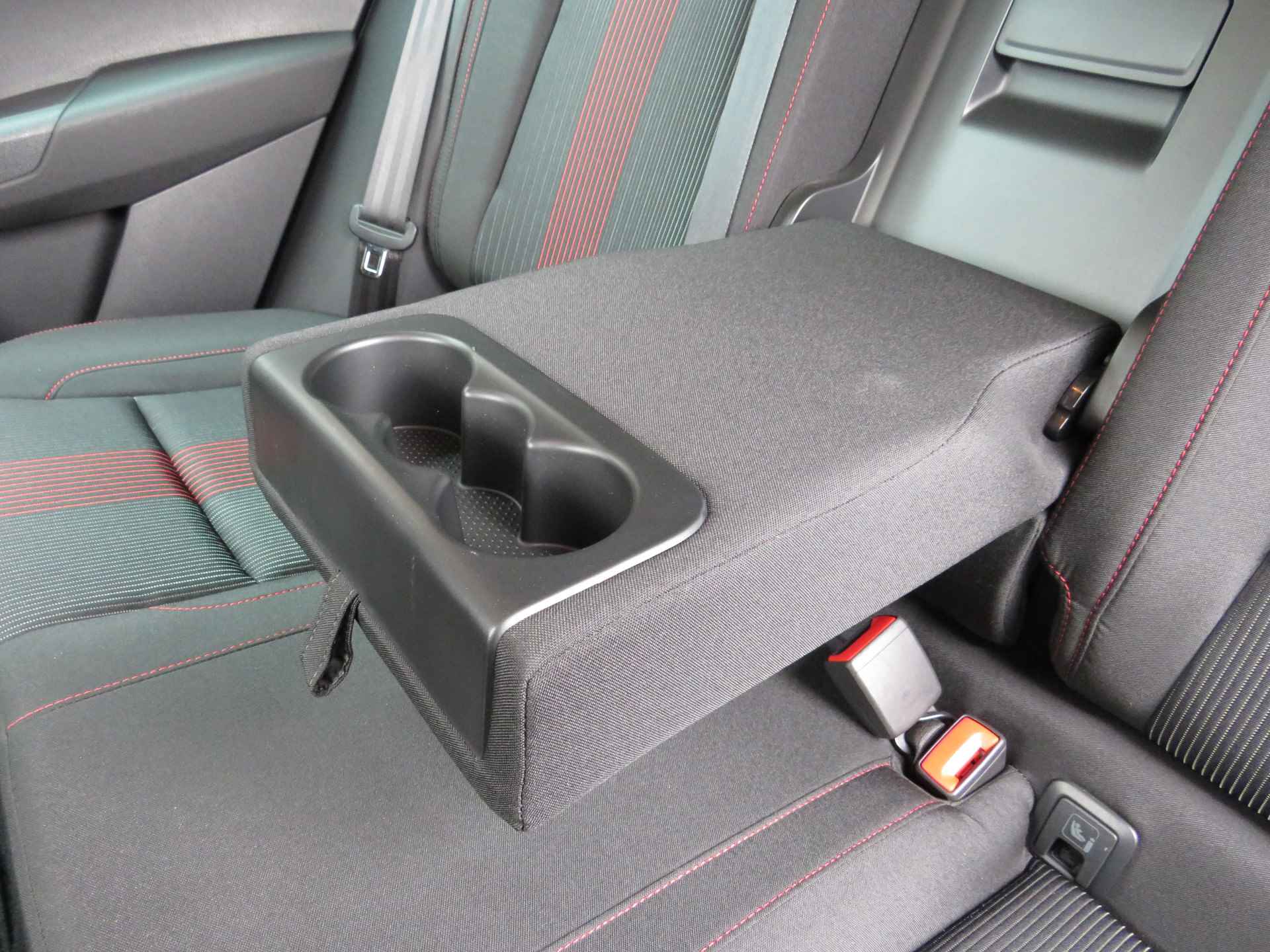 Škoda Karoq 1.0 TSI Style Business DSG Automaat| 115-PK| | Clima-Airco | Apple carplay | Parkeersensoren | Incl. BOVAG Garantie | - 20/52