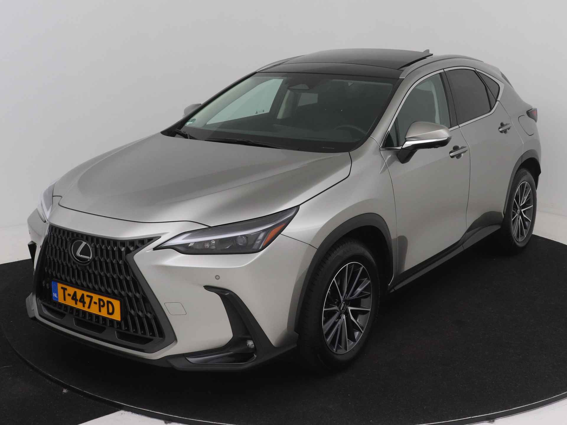 Lexus NX 350h AWD Luxury Line | Innovation Pack | Panoramadak | Stoelverwarming en -ventilatie | - 27/54