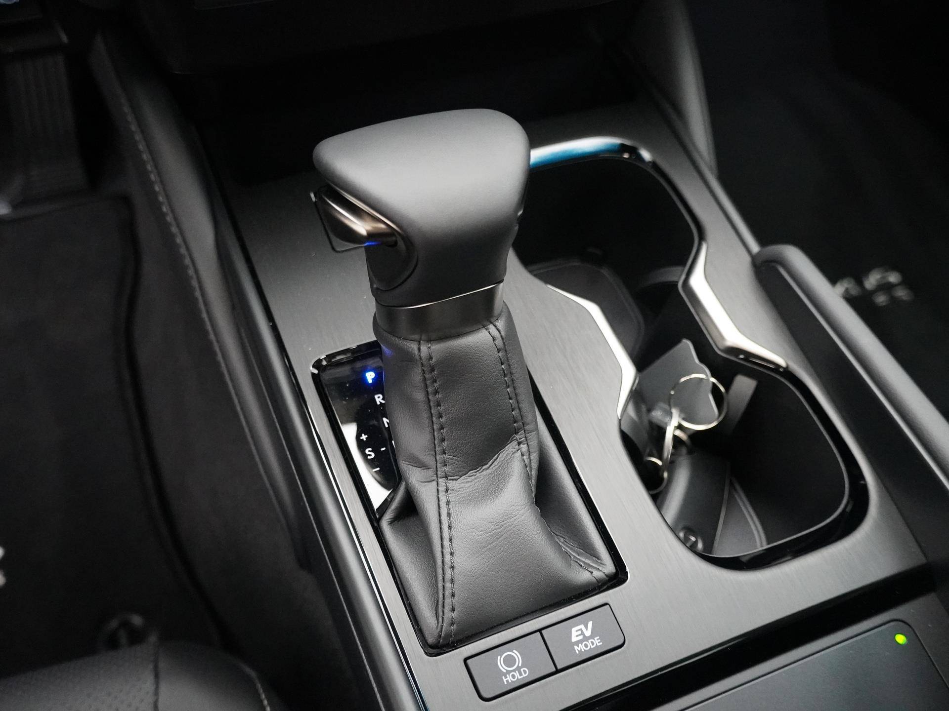 Lexus ES 300h F Sport Design | Lexus Premium Navigatiesysteem 12,3'' | Schuif/Kanteldak | Apple Carplay | - 8/26