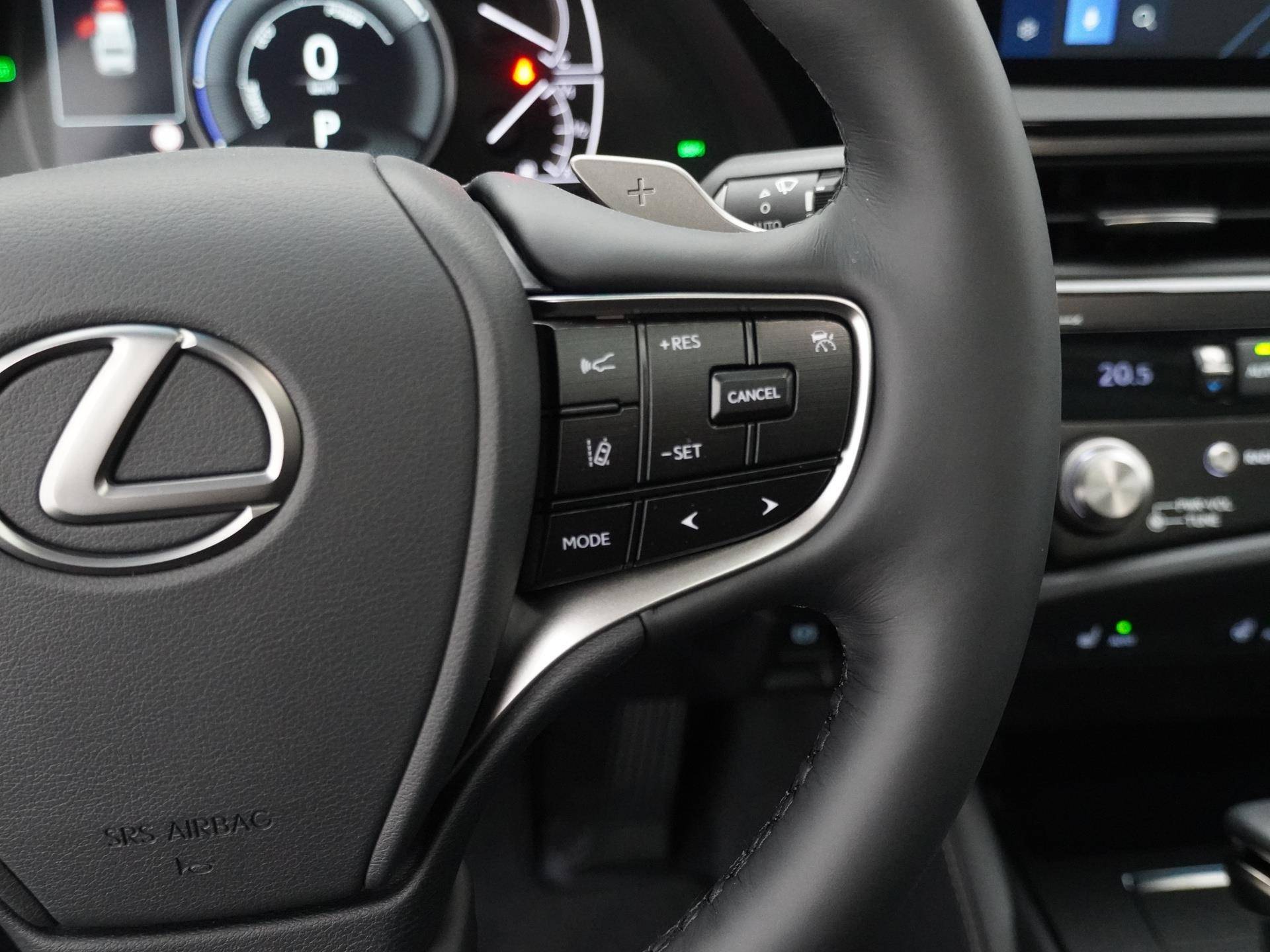 Lexus ES 300h F Sport Design | Lexus Premium Navigatiesysteem 12,3'' | Schuif/Kanteldak | Apple Carplay | - 15/26