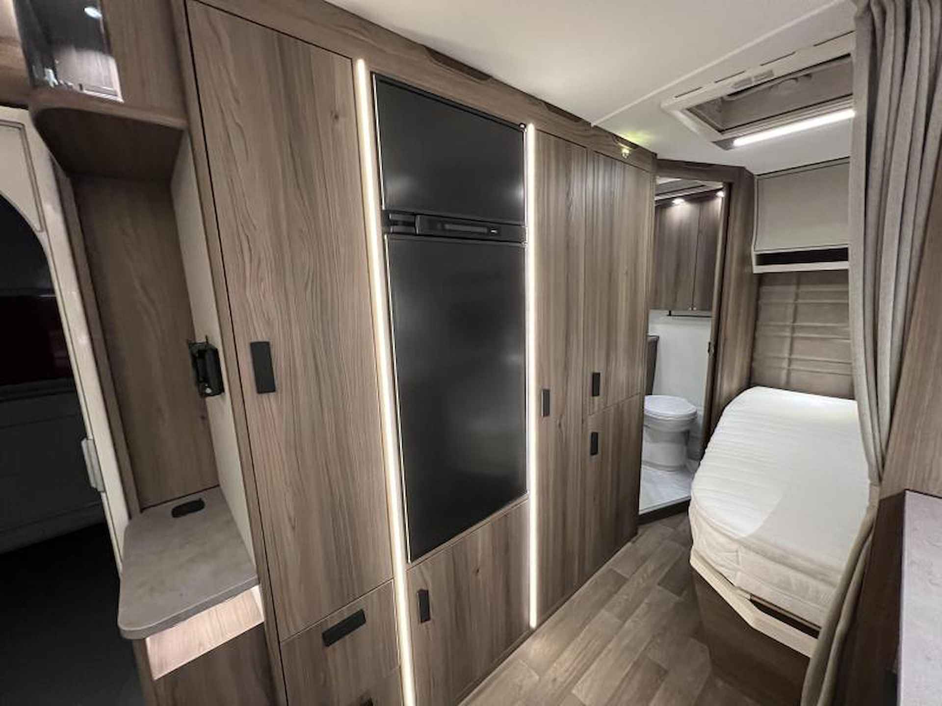 Kabe Royal 520 XL NIEUW 2025 - 9/17