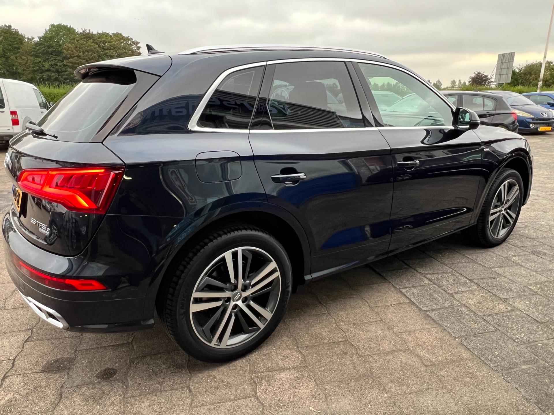 Audi Q5 55 TFSI e quattro Competition S-Line - 16/66