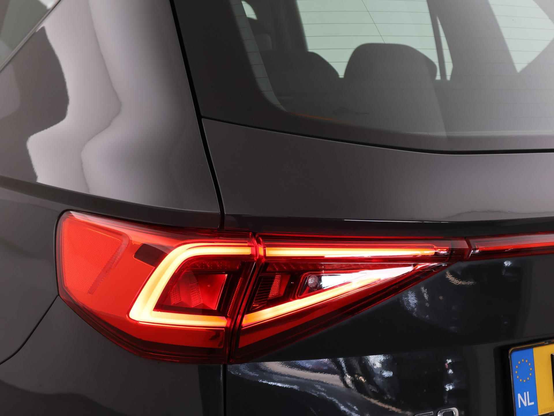 SEAT Tarraco 1.5 TSI 150 PK STYLE LIMITED + TREKHAAK | VIRTUAL COCKPIT | LED | CAMERA - 13/41