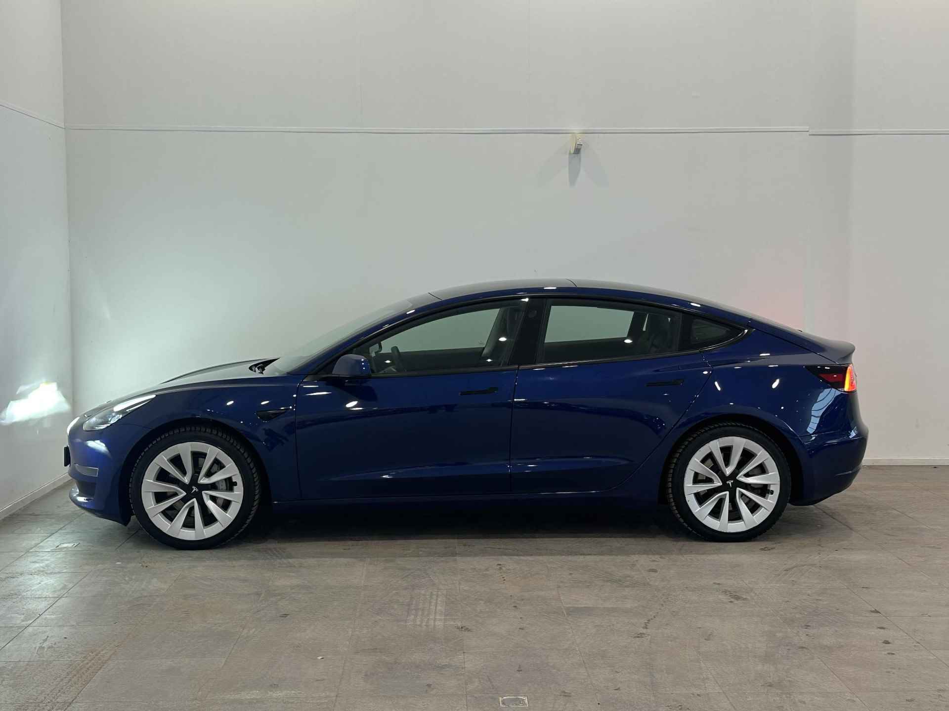 Tesla Model 3 Long Range AWD 75 kWh | Lichtmetalen velgen 19" | BTW-auto | 1e eigenaar! - 3/34