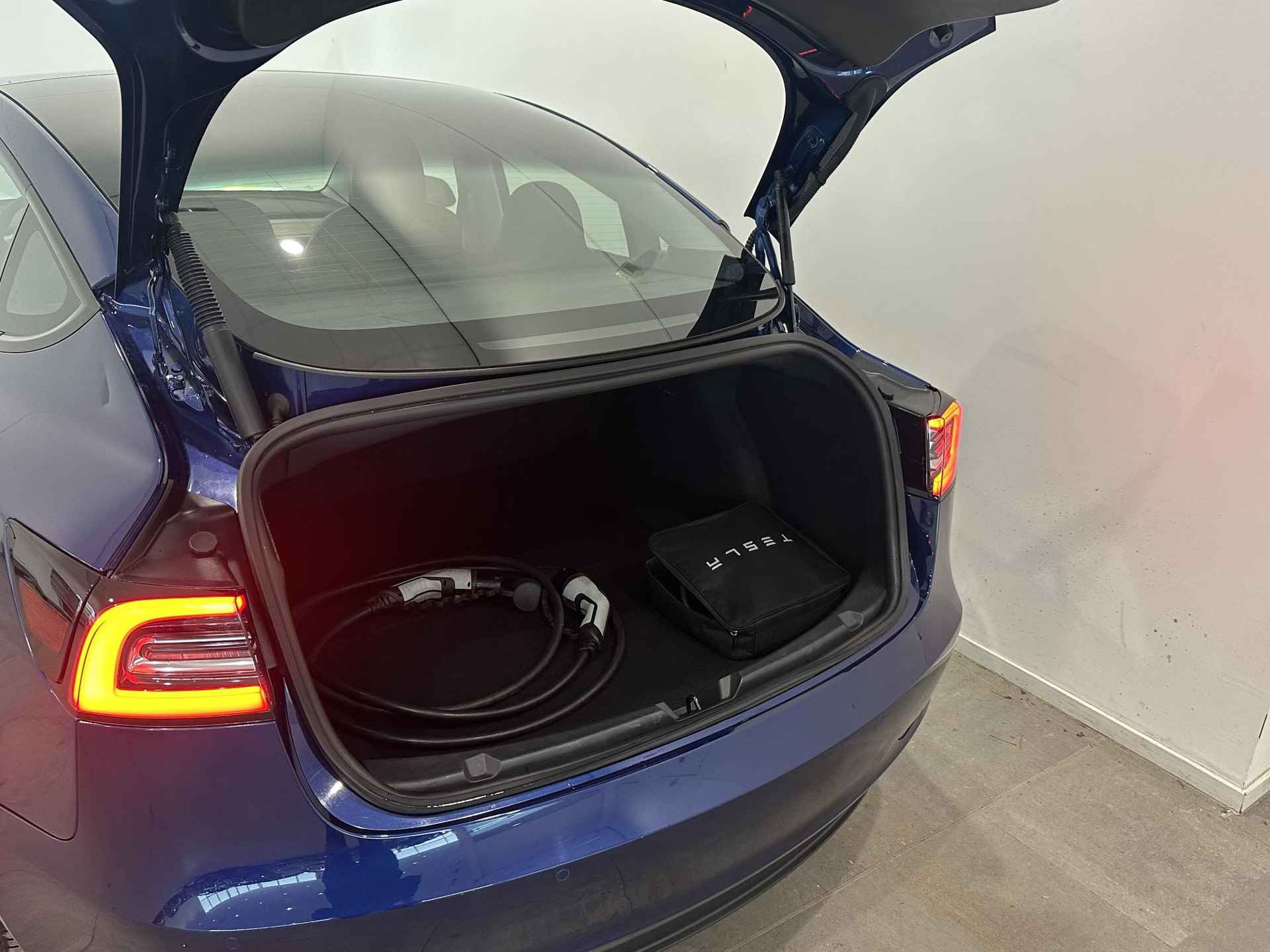 Tesla Model 3 Long Range AWD 75 kWh | Lichtmetalen velgen 19" | BTW-auto | 1e eigenaar! - 10/34