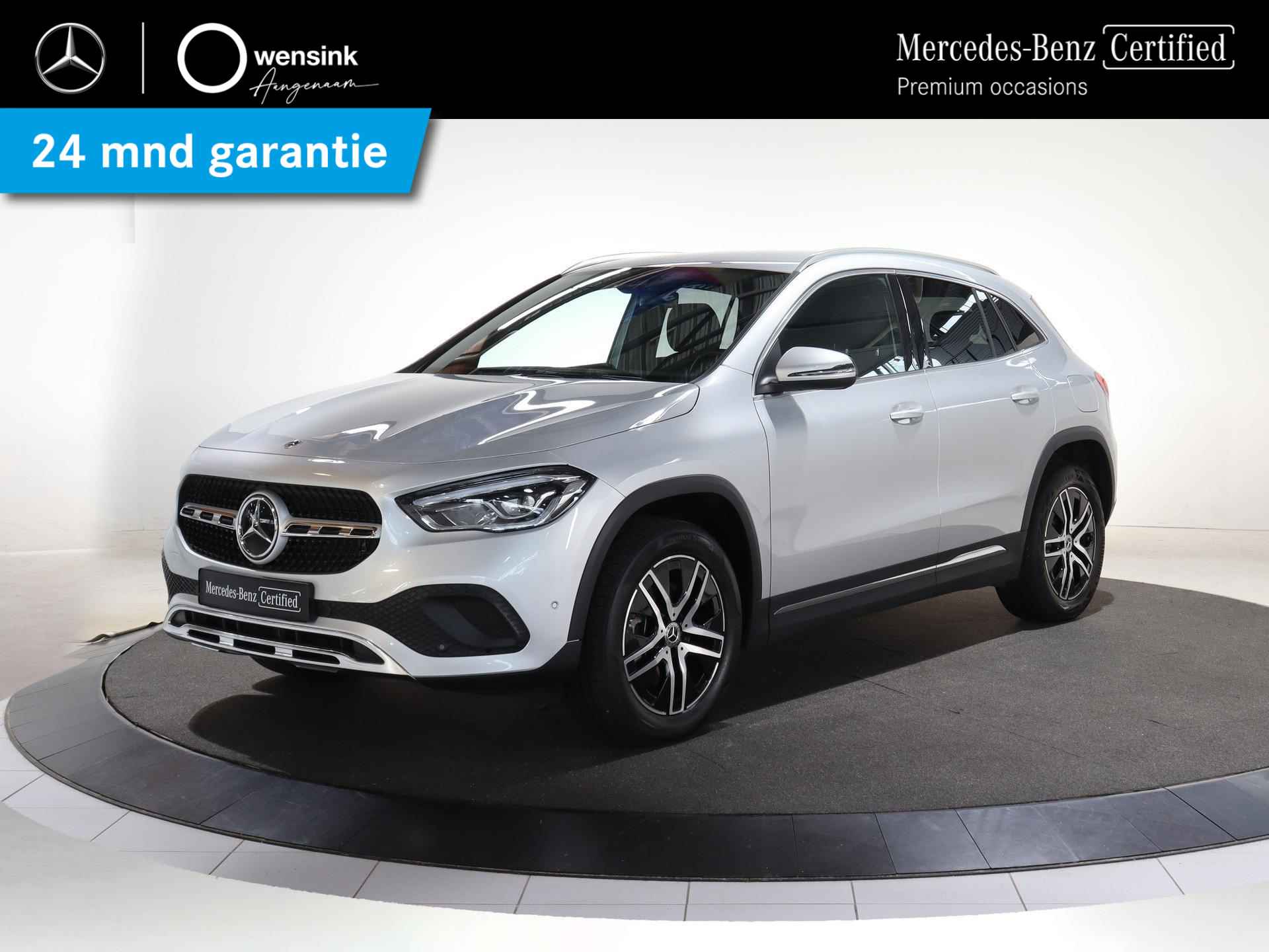 Mercedes-Benz GLA-klasse 250 e Luxury Line | Multibeam | Achteruitrijcamera | Dakreling | Stoelverwarming |