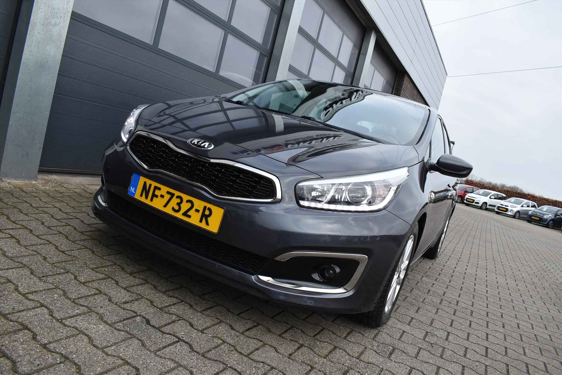 KIA Cee D 1.6 GDI 135pk ComfortPlusLine Navigator - 13/32