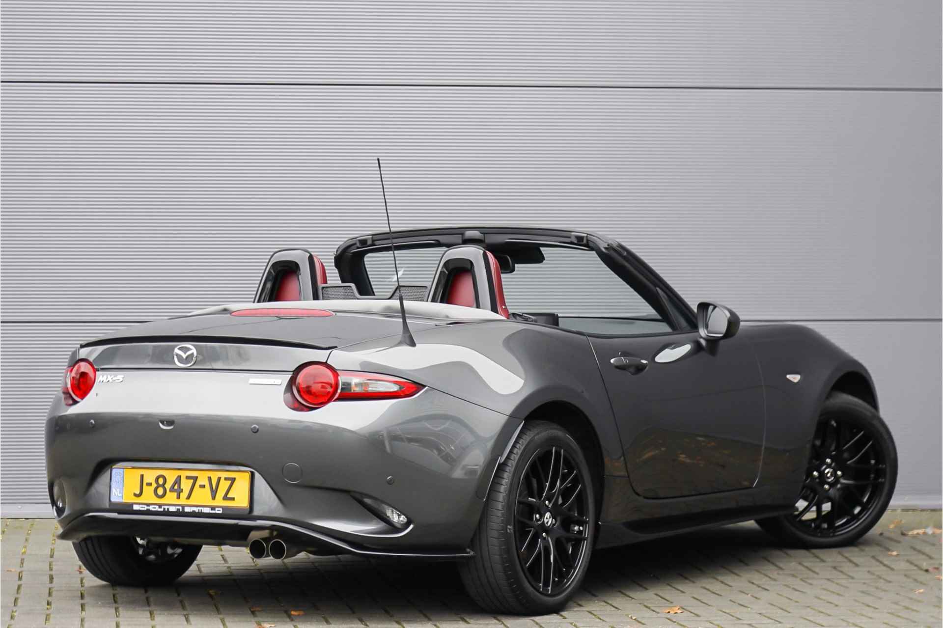 Mazda MX-5 1.5 SkyActiv-G 132 Ginzan Leder Bose CarPlay Stoelverw - 17/46