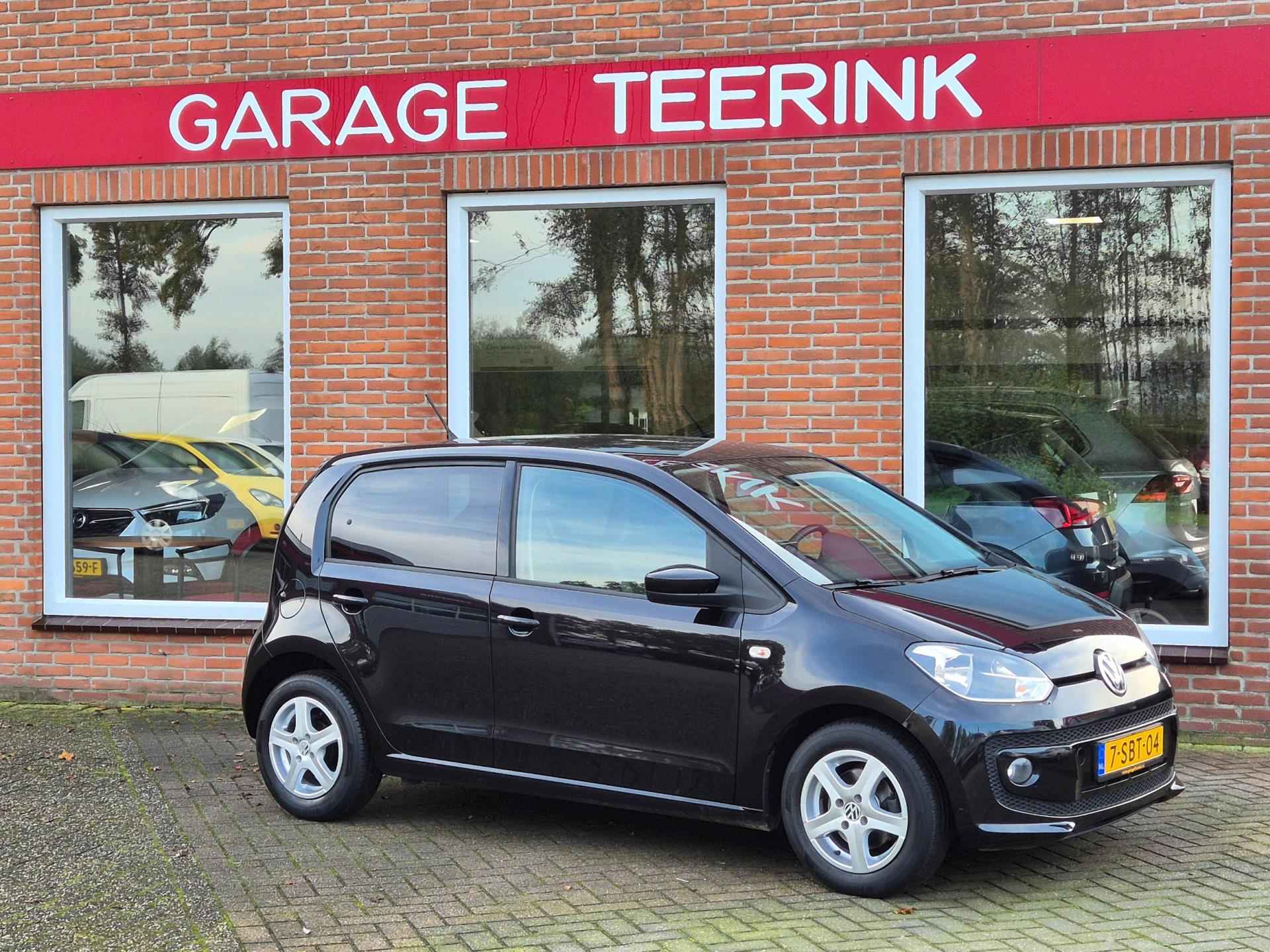 Volkswagen Up! 1.0 high up! BlueMotion 60PK 5drs airco, cruise, navi, pdc, lmv RIJKLAAR - 3/18