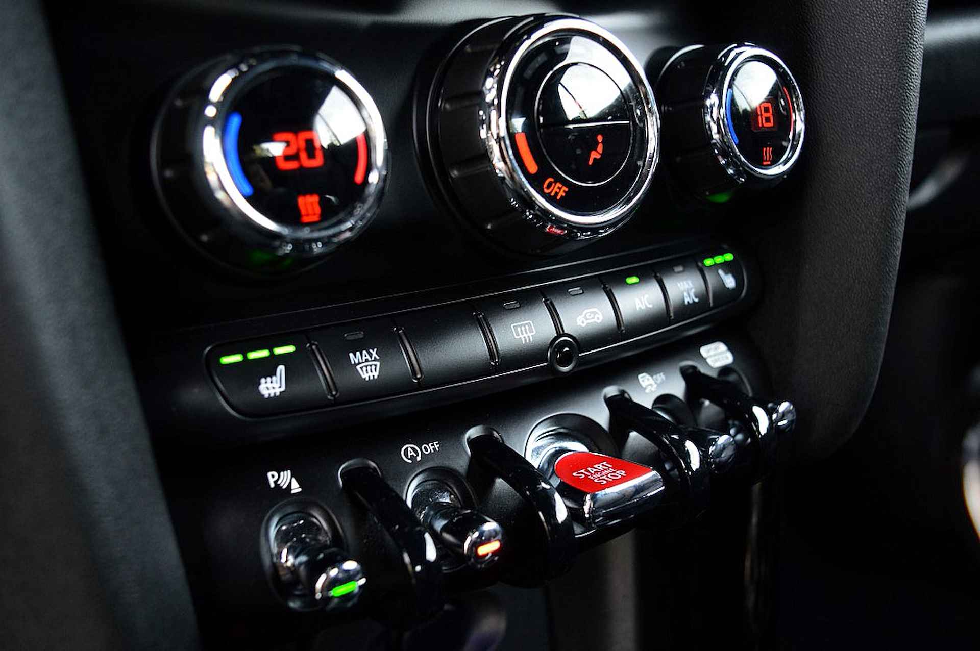 MINI Cabrio 2.0 Cooper S Chili Rijklaarprijs-Garantie Navigatie Led Leder/Stof Sport interieur - 24/35