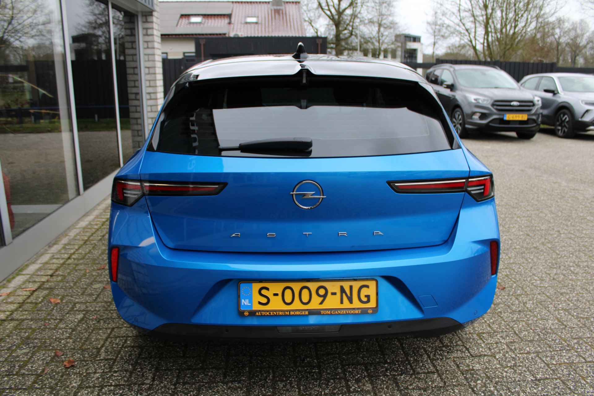 Opel Astra 1.2 TurboEdition clima/cruise/16"LM pdc/winterpakket/zwart dak - 5/28
