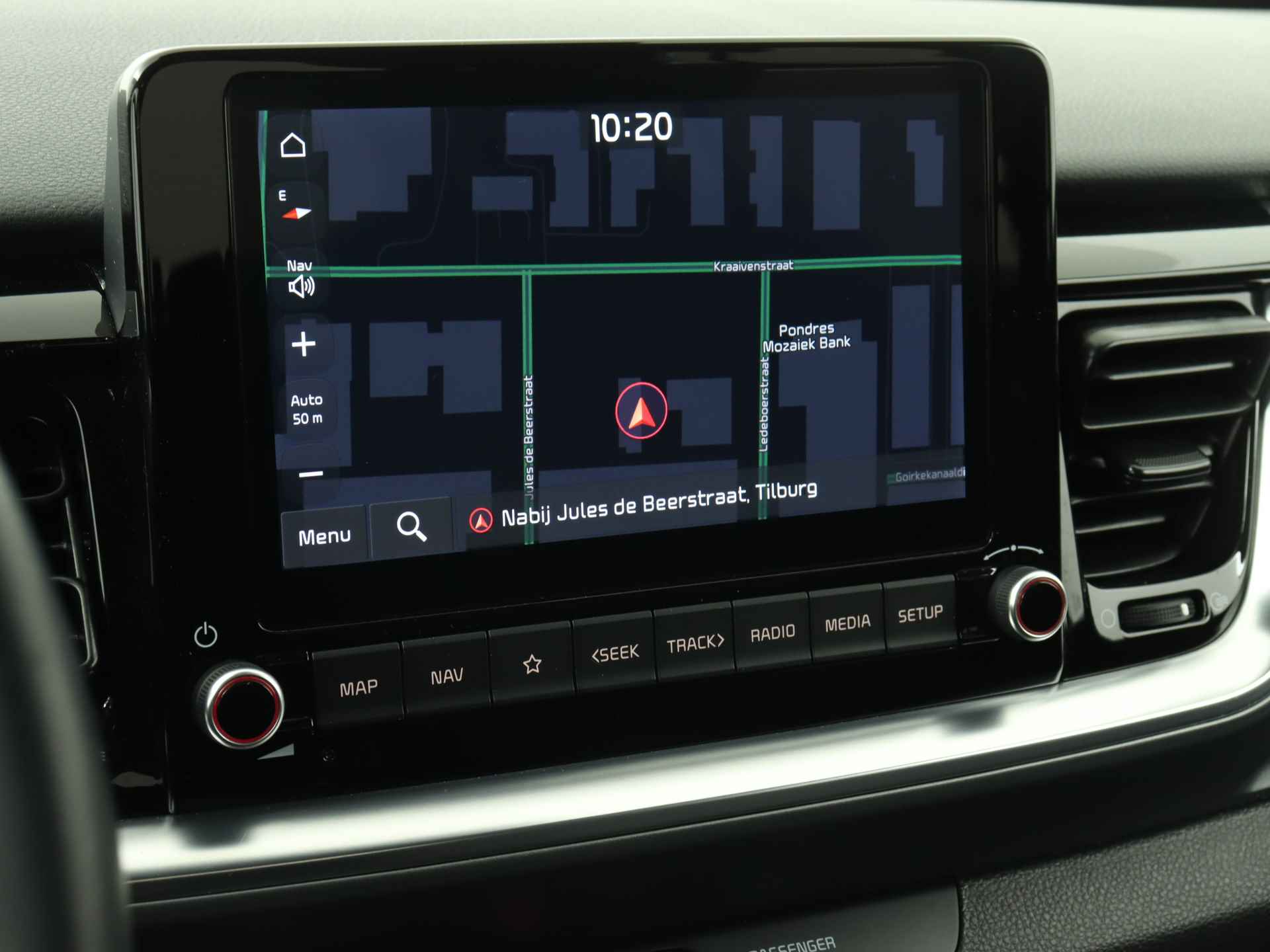 Kia Stonic 1.0 T-GDI MHEV DynamicPlusLine | Navigatie | Climate Control | Parkeersensoren | Navigatie | Apple Carplay/Android Auto | Inclusief 24 Maanden BOVAG Garantie - 9/42