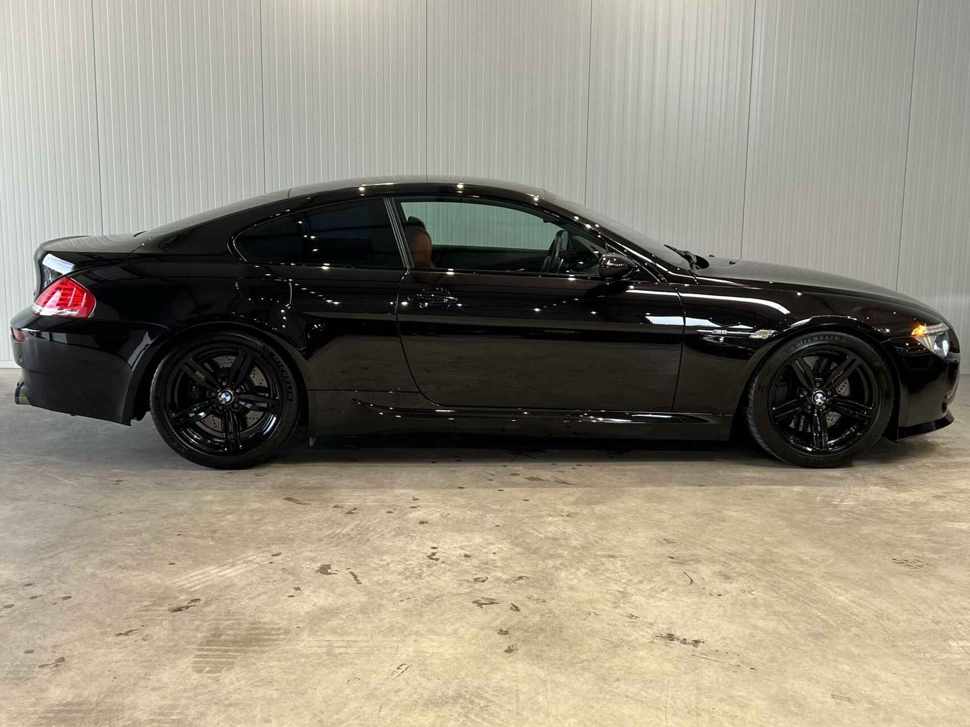 BMW 6-serie 5.0 M6 V10|CARBON DAK|IPE UITLAAT|19'|YOUNGTIMER - 5/38