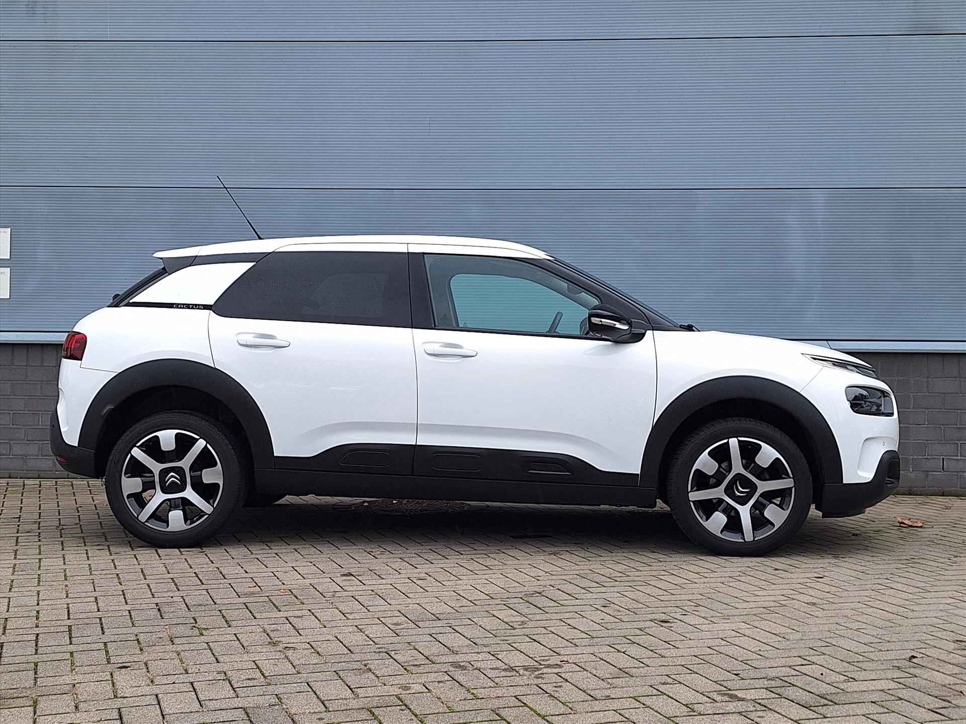 CITROEN C4 Cactus 1.2 PureTech 110pk Shine | Navigatie | Climate Control | Achteruitrijcamera | Parkeersensoren voor en achter - 4/39