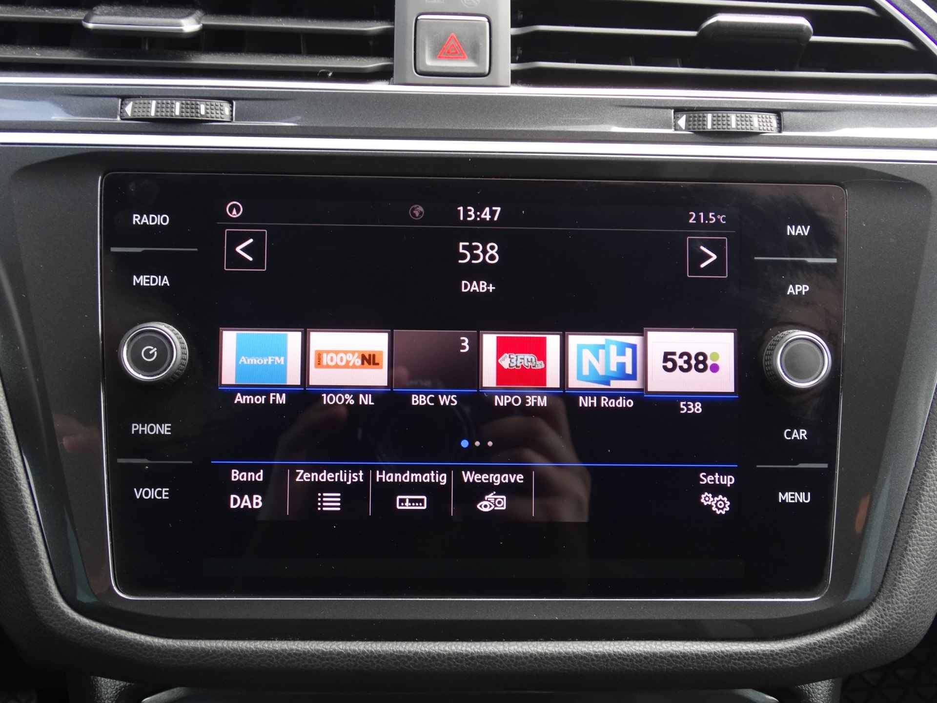 Volkswagen Tiguan 1.4 TSI 150 PK Comfortline Business | Carplay / Android Auto | Cruise control adaptief | Climate control - 23/28