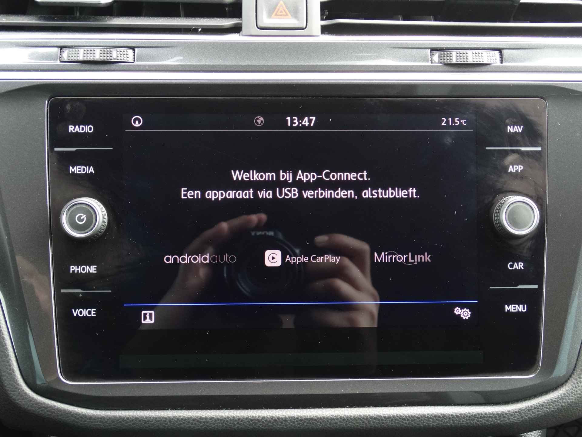 Volkswagen Tiguan 1.4 TSI 150 PK Comfortline Business | Carplay / Android Auto | Cruise control adaptief | Climate control - 25/28