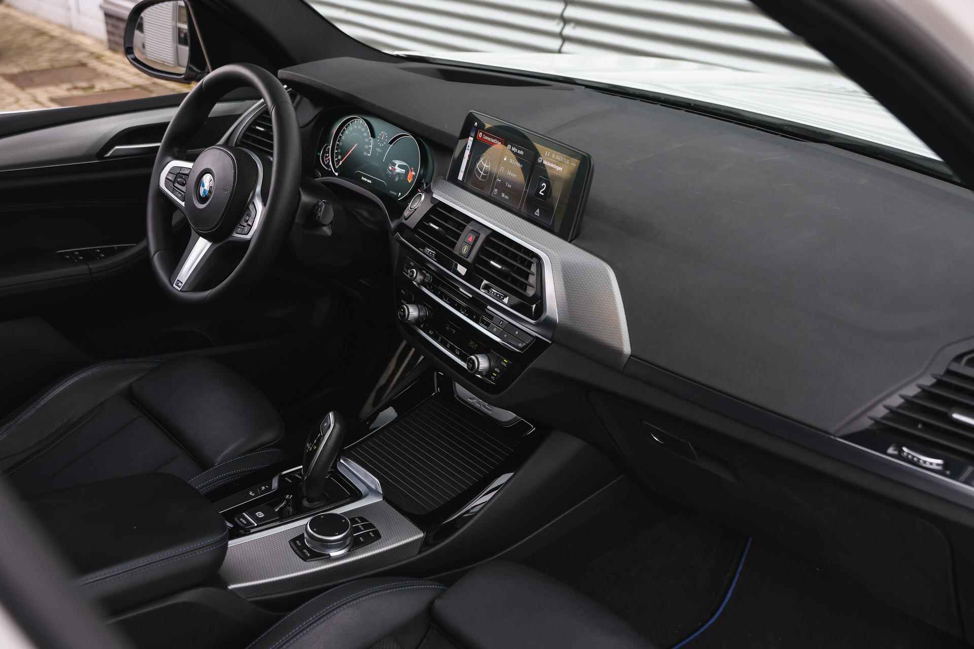 BMW X3 xDrive20i High Executive M Sport Automaat / Panoramadak / Sportstoelen / LED / Head-Up / Navigatie Professional / Stoelverwarming / M Sportonderstel - 5/32