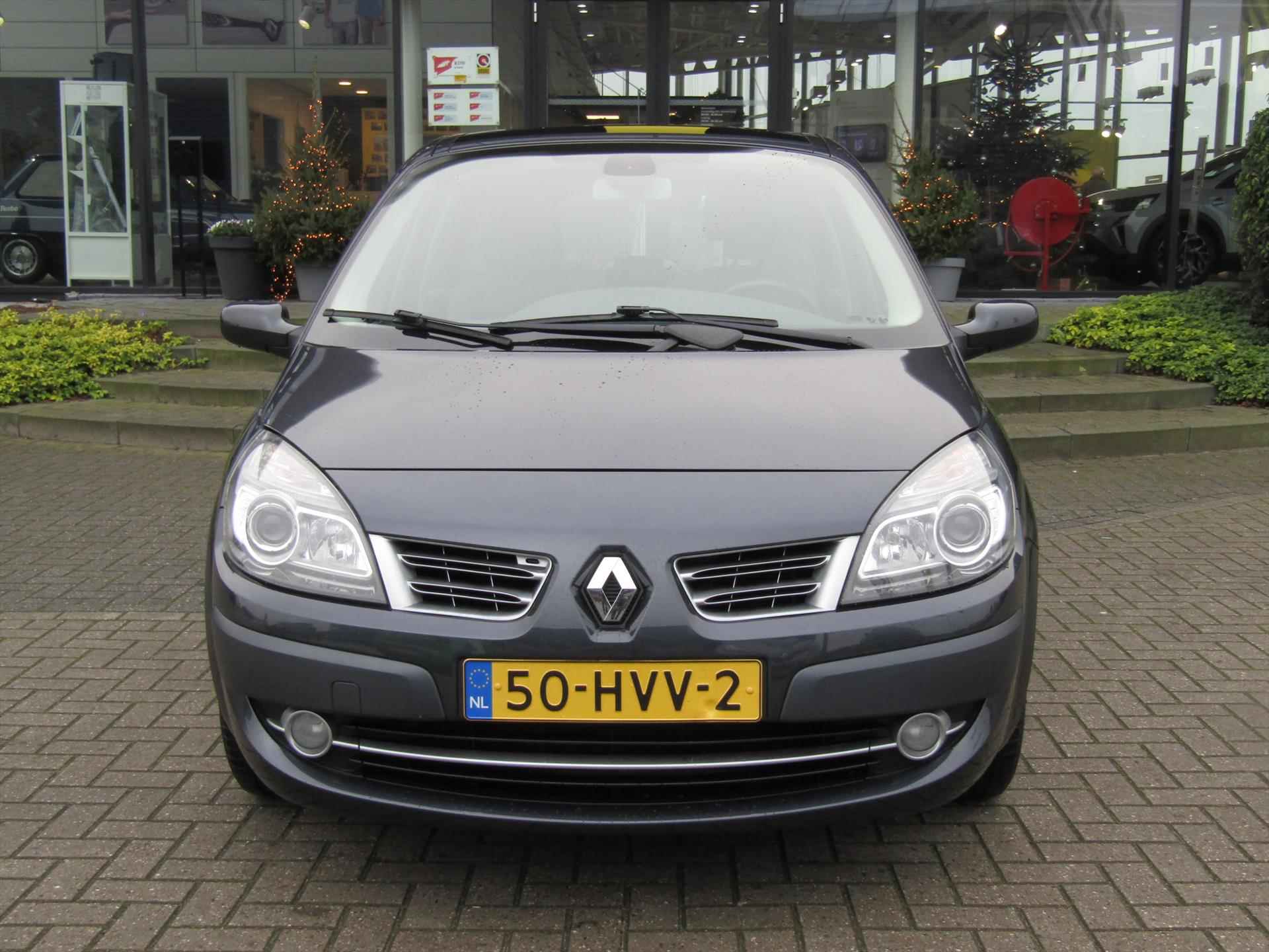 RENAULT Scenic 1.6 16V Business Line / Trekhaak / Schuif-Kanteldak / Compleet dealer O.H. - 4/26