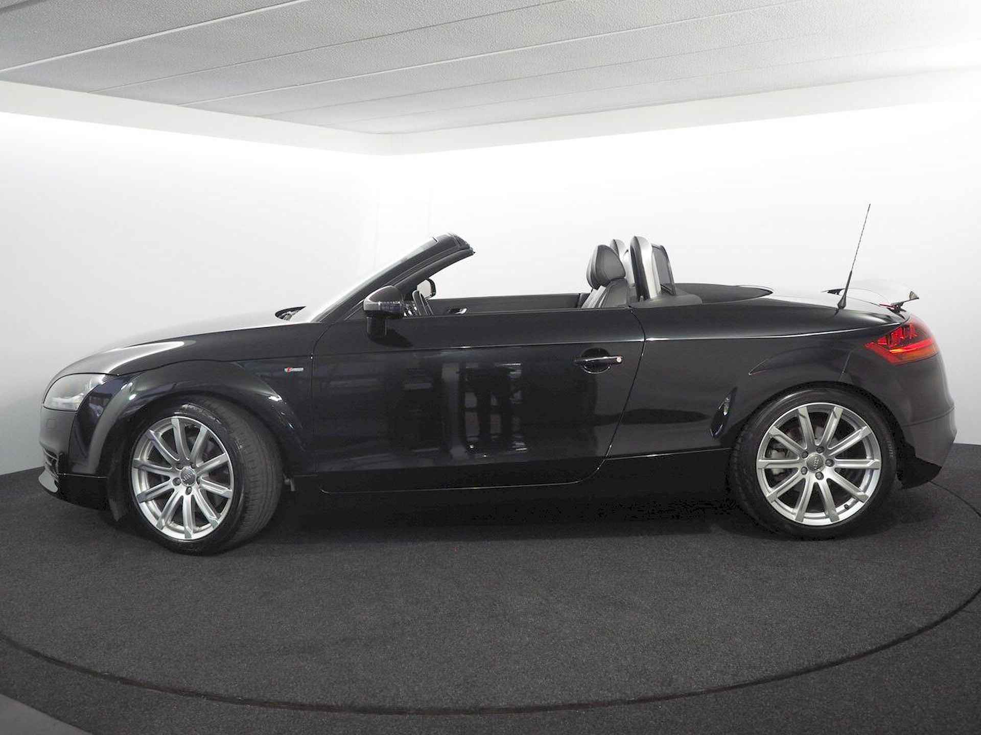 Audi TT Roadster 2.0 TFSI / Cabriolet / Voll. onderhoudshistorie / Top Cabrio - 19/40