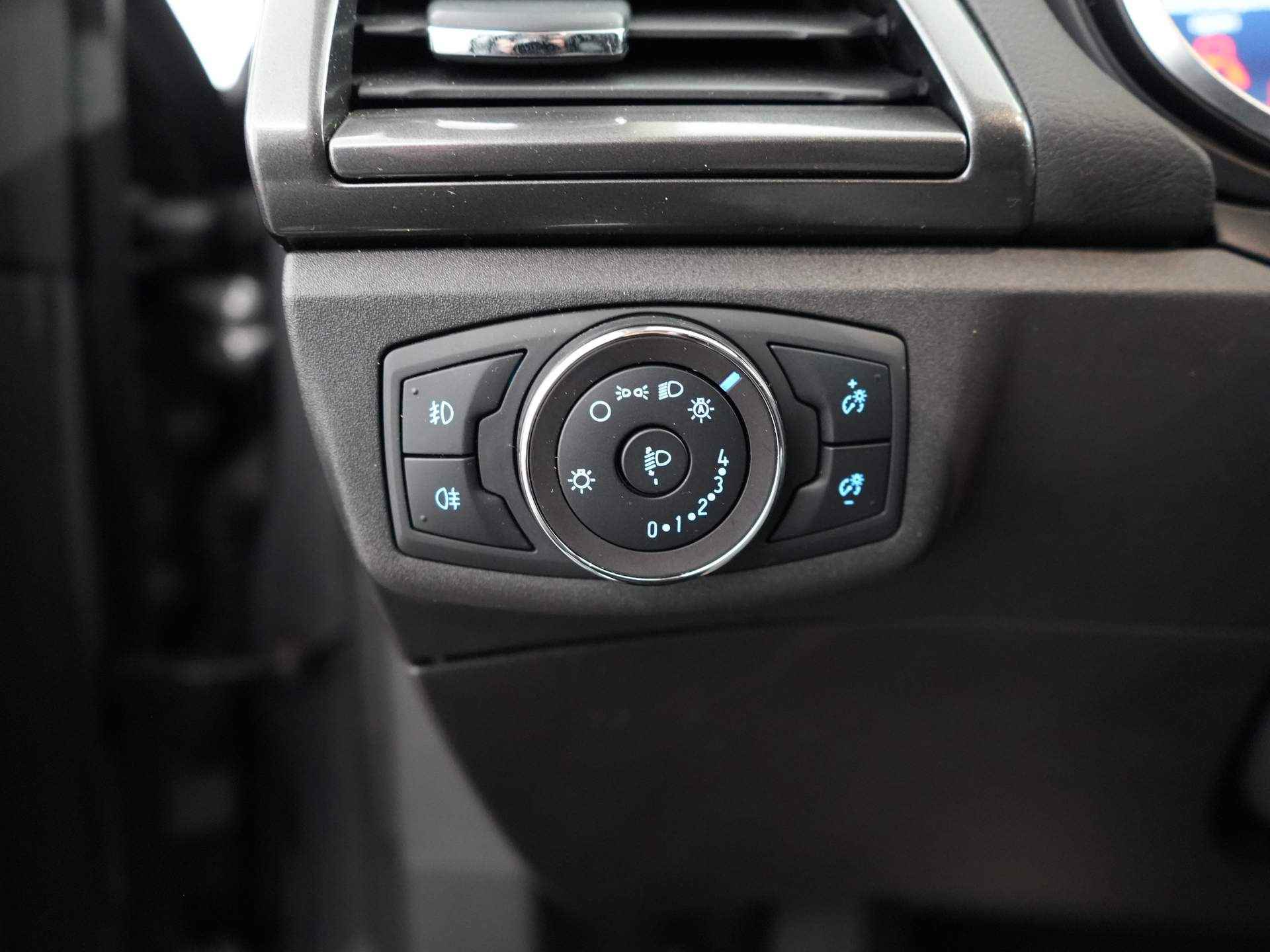 Ford Mondeo Wagon 2.0 IVCT HEV Titanium | Carplay | Navigatie | camera | Cruise control - 28/31