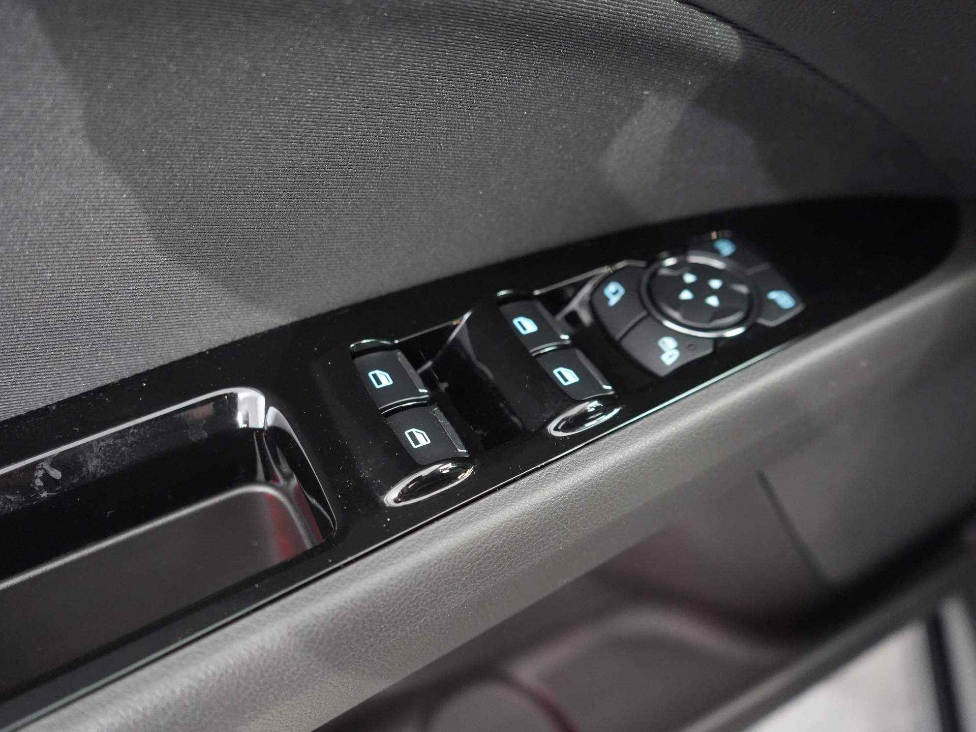Ford Mondeo Wagon 2.0 IVCT HEV Titanium | Carplay | Navigatie | camera | Cruise control - 29/31