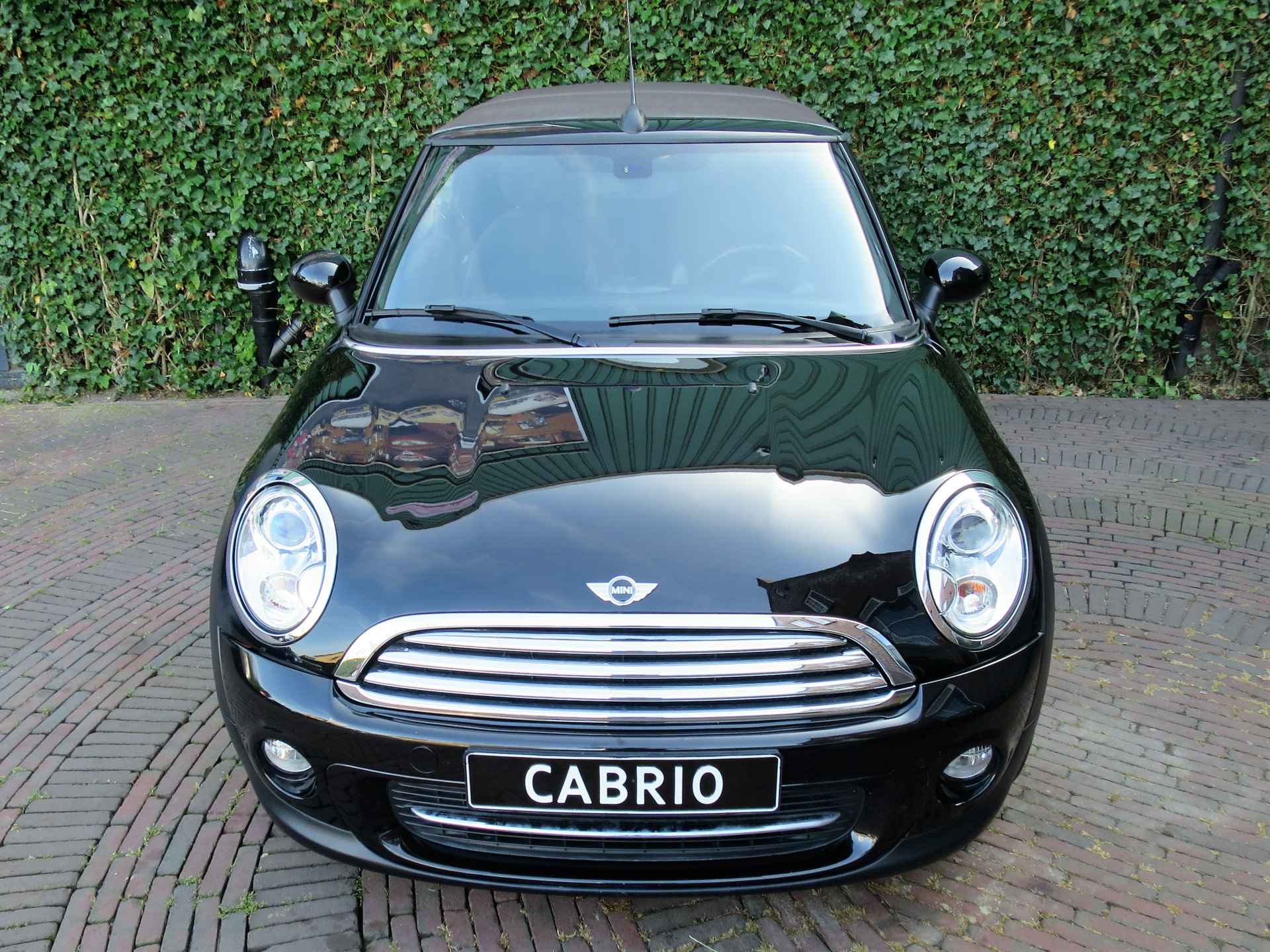 MINI Cabrio 1.6 Cooper Chili R57 LCI met Navi, Xenon, Keyless, leer/stof en 17" - 9/59