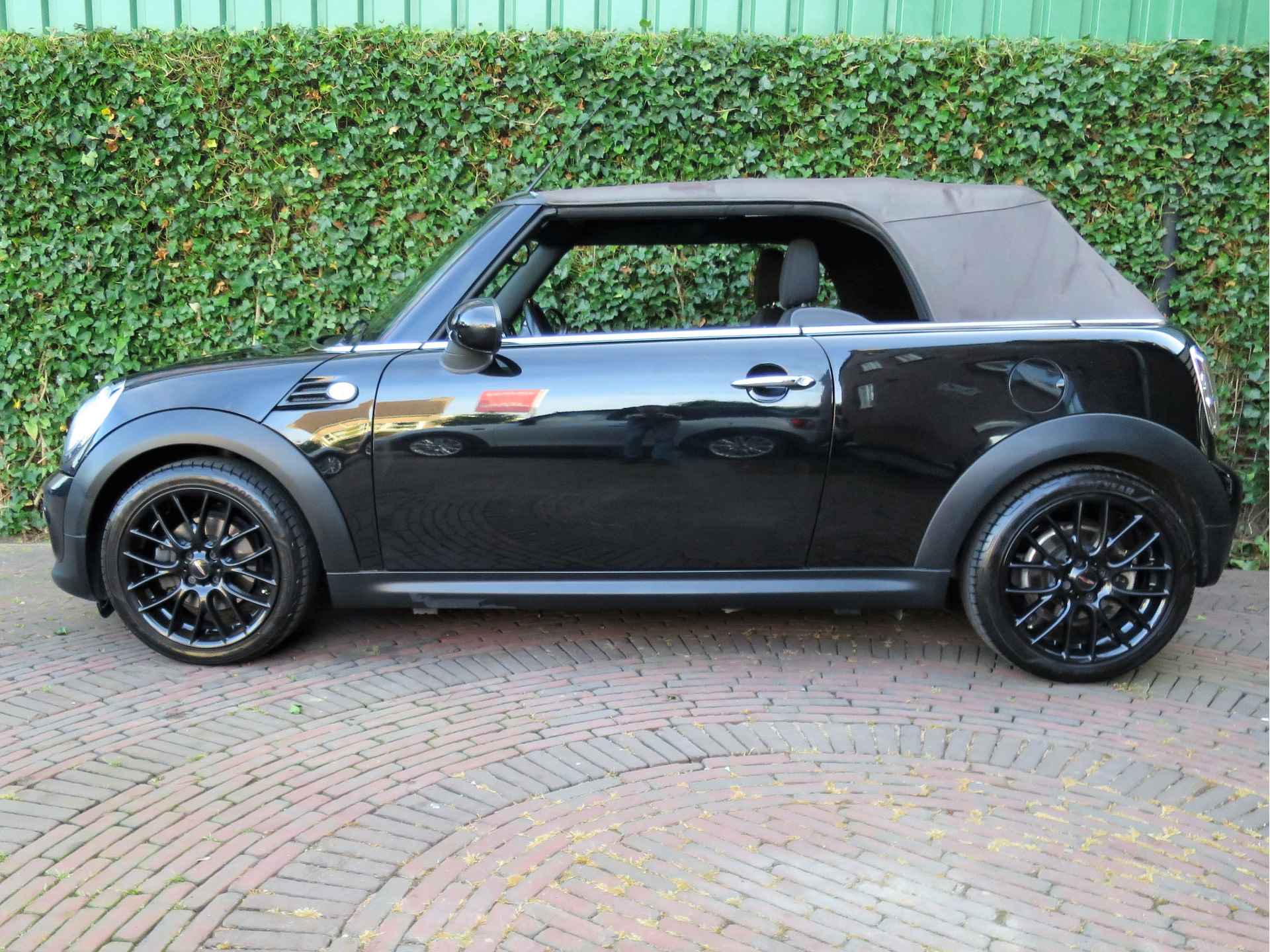 MINI Cabrio 1.6 Cooper Chili R57 LCI met Navi, Xenon, Keyless, leer/stof en 17" - 33/59