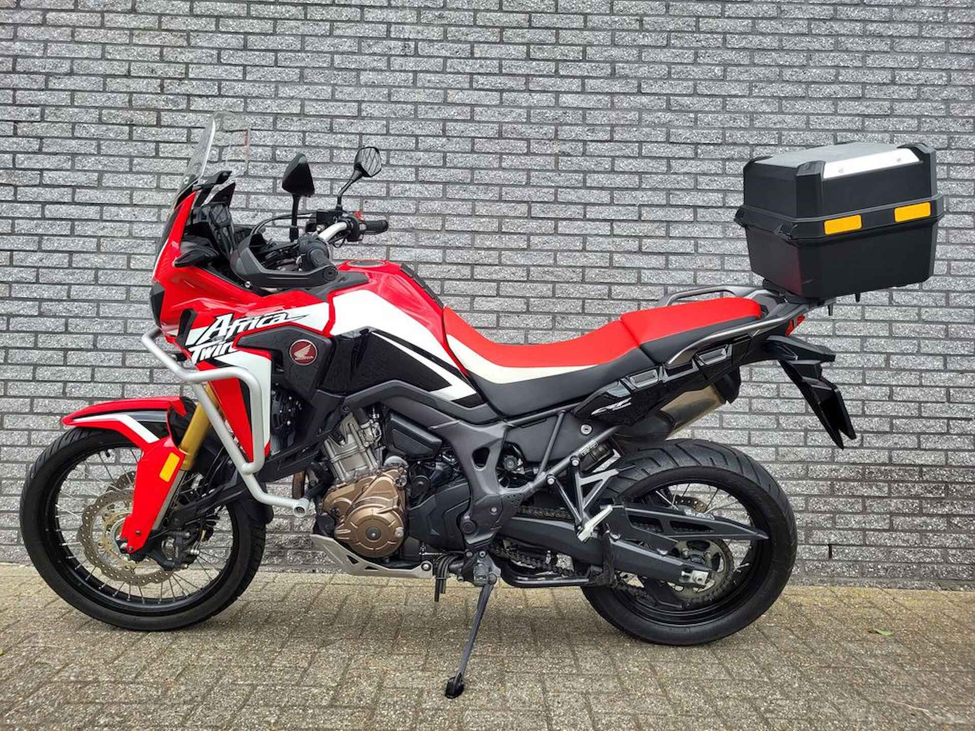 Honda CRF 1000 L AFRICA TWIN DCT - 3/6