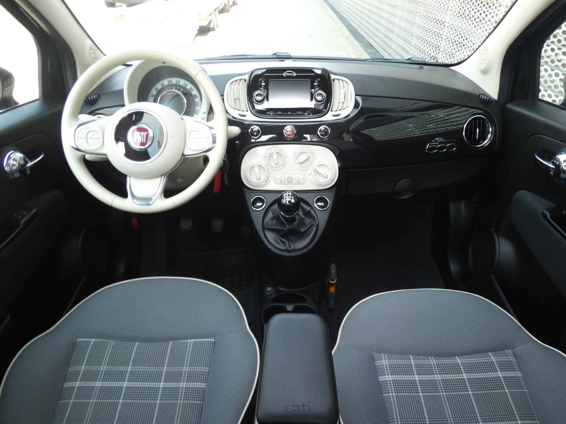 Fiat 500C 0.9 81PK Turbo Lounge ! Schuif/kantel dak | Trekhaak | 16 INCH | Parkeerhulp ! - 12/32