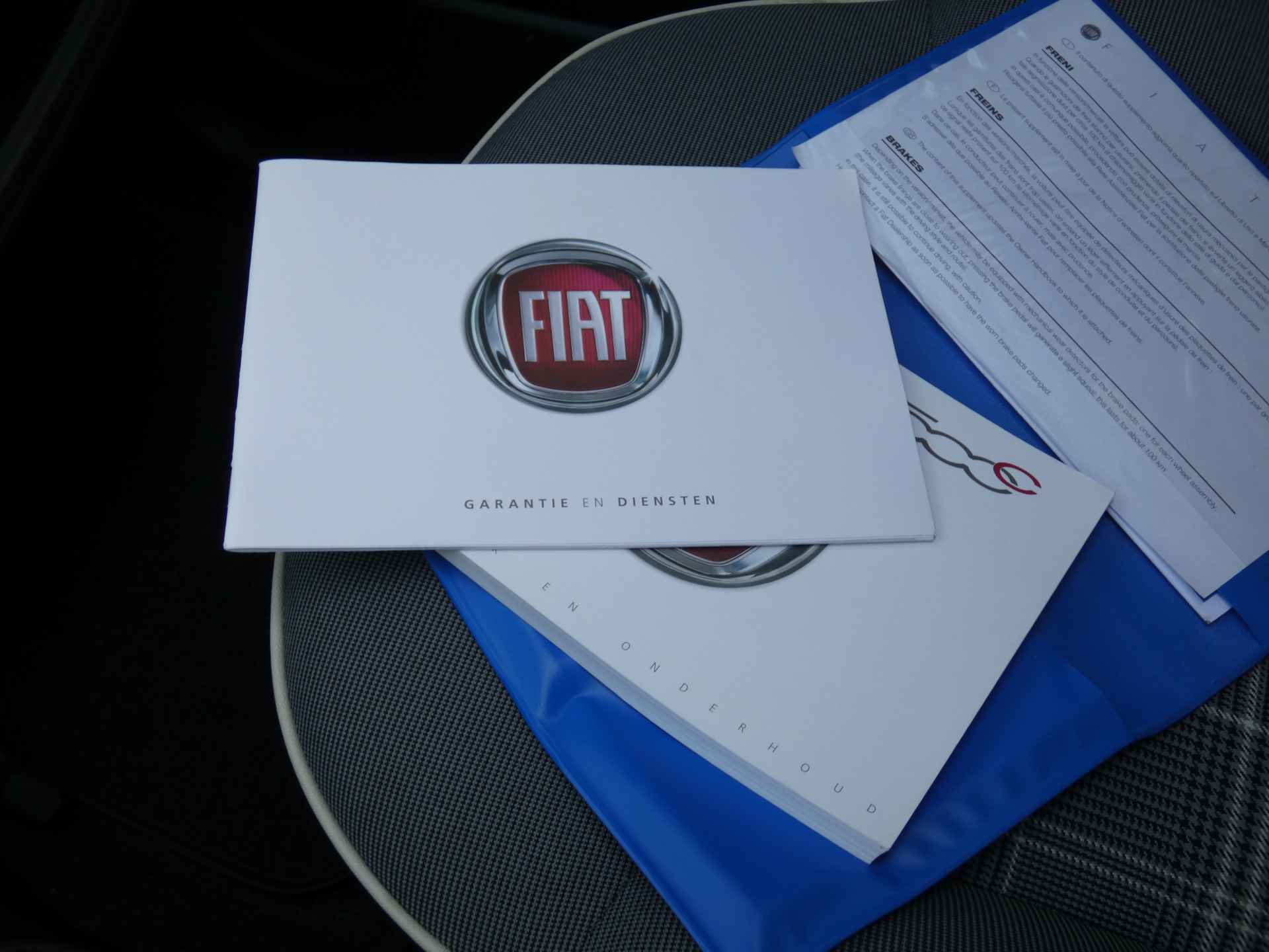 Fiat 500C 0.9 81PK Turbo Lounge ! Schuif/kantel dak | Trekhaak | 16 INCH | Parkeerhulp ! - 25/32
