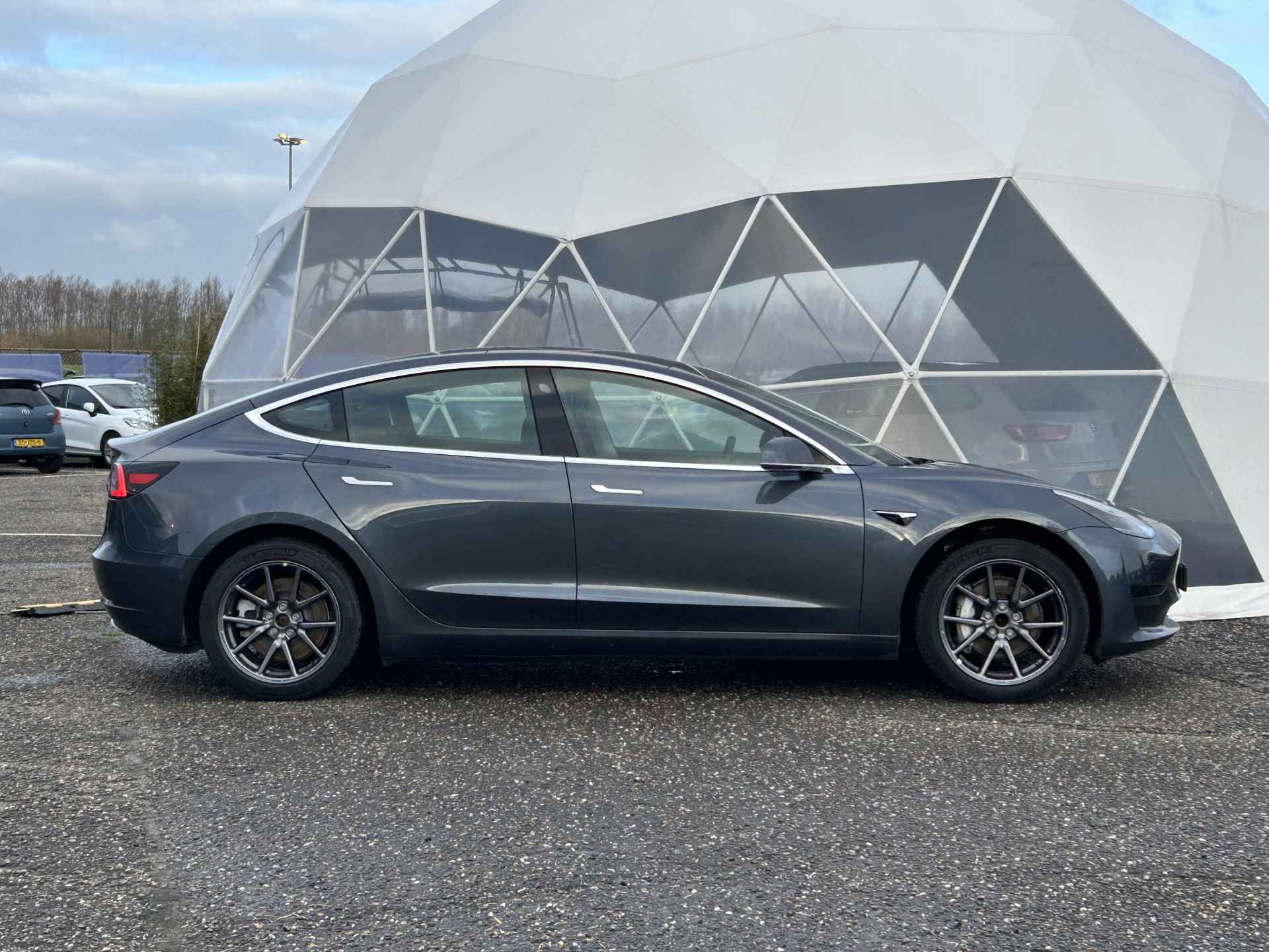 Tesla Model 3 Standard RWD Plus 60 kWh | Camera | Autopilot | Lederen bekleding | 18"LM Velgen | - 4/36