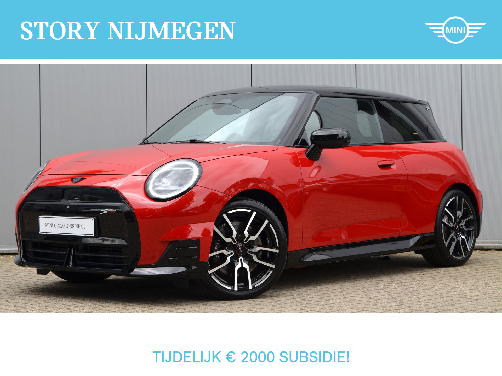 MINI Hatchback Cooper E JCW 40.7 kWh / Panoramadak / JCW Sportstoelen / Parking Assistant Plus / Head-Up / LED / Comfort Access / Stoelverwarming