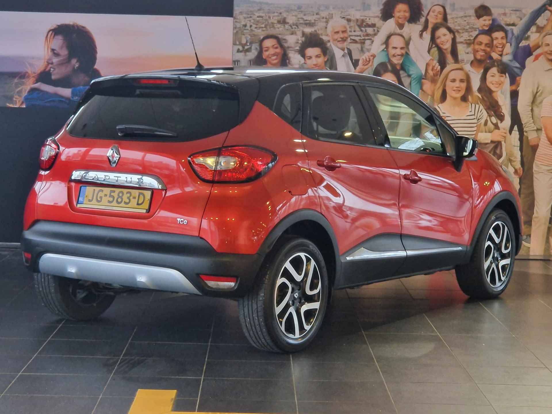 Renault Captur 0.9 TCe Xmod LEDEREN BEKLEDING MET STOELVERWARMING | NAVIGATIE | ACHTREUITRIJCAMERA | PARKEERSENSOREN - 7/25