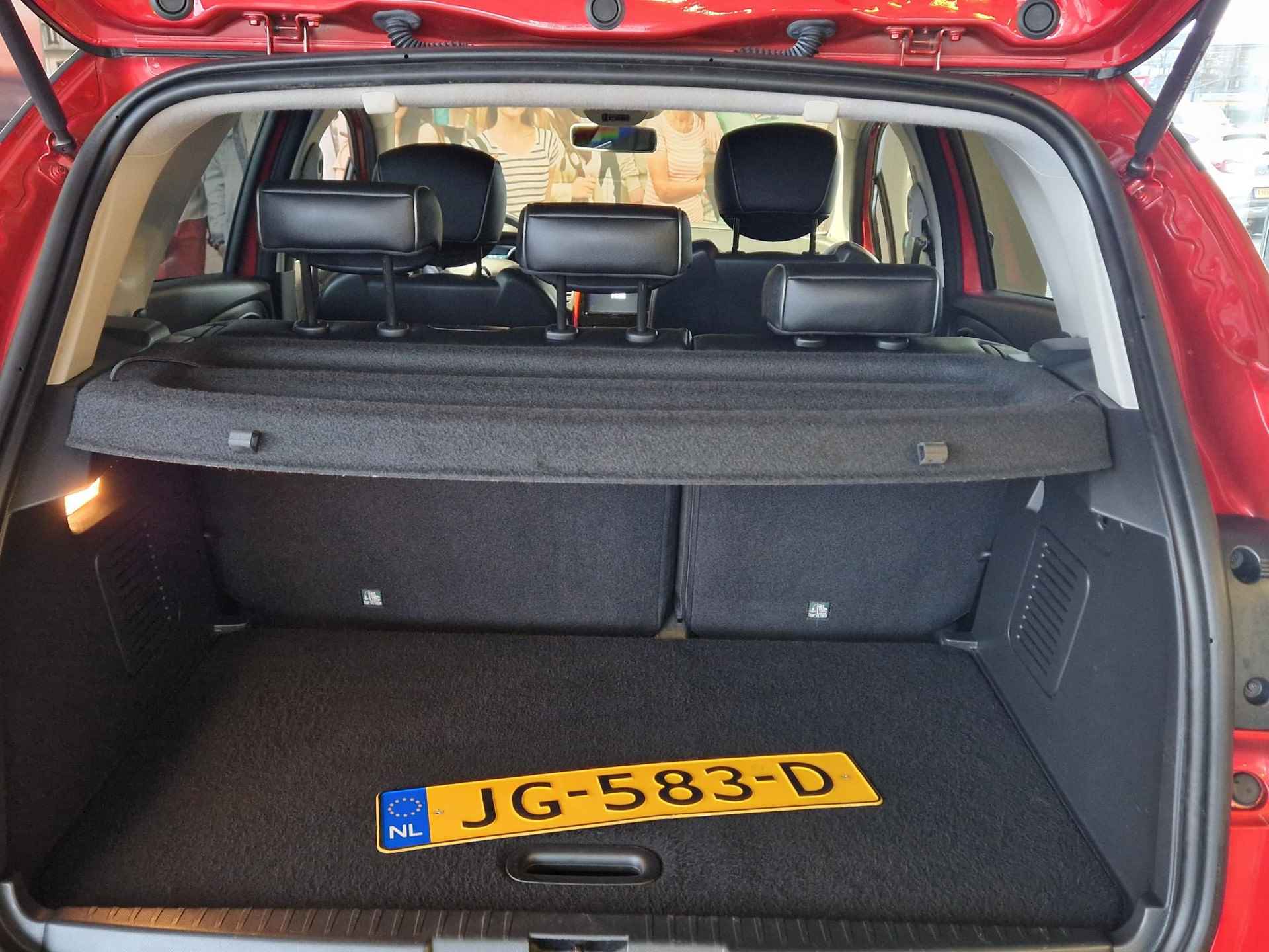 Renault Captur 0.9 TCe Xmod LEDEREN BEKLEDING MET STOELVERWARMING | NAVIGATIE | ACHTREUITRIJCAMERA | PARKEERSENSOREN - 10/25